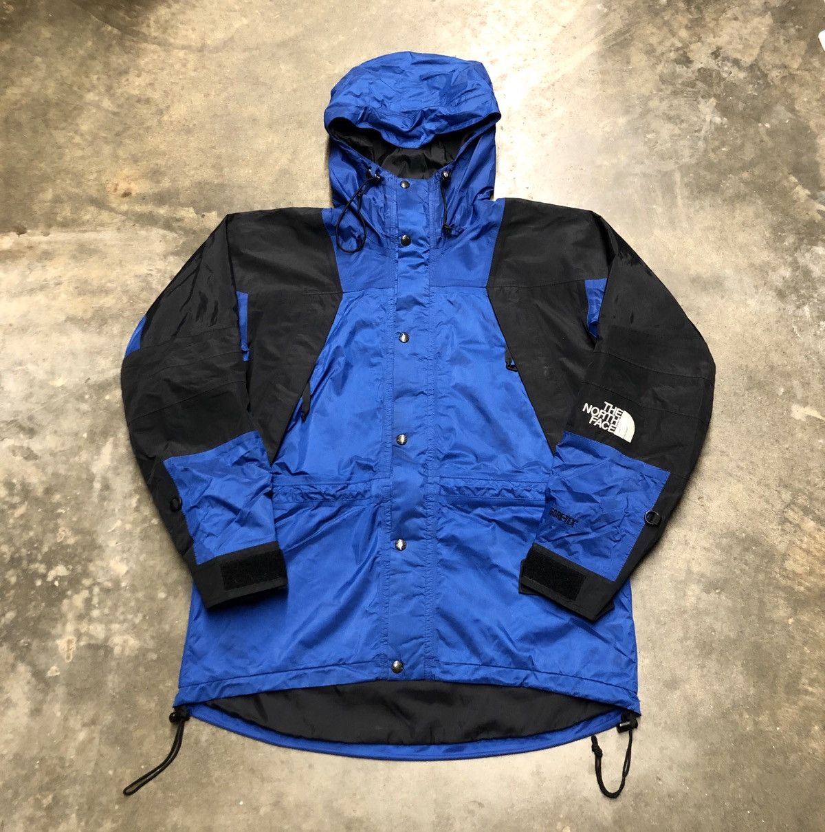 Vintage Vintage North Face Mountain Light Gore-Tex Jacket Medium