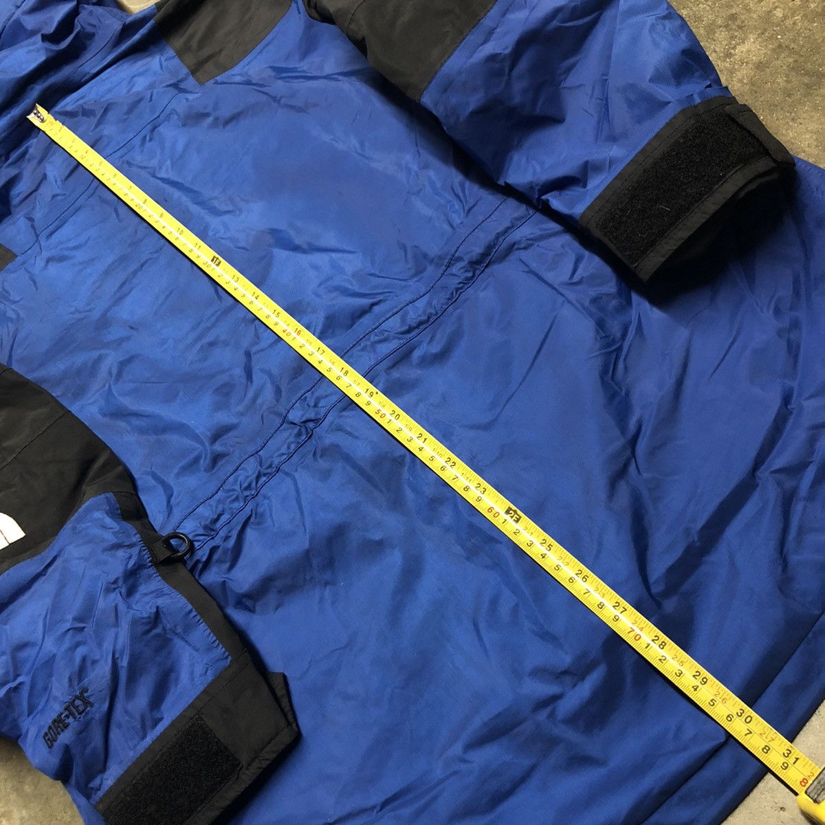 The North Face Vintage North Face Mountain Light Gore-Tex Jacket Medium Size US M / EU 48-50 / 2 - 17 Thumbnail