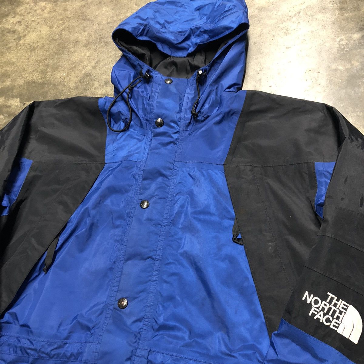 The North Face Vintage North Face Mountain Light Gore-Tex Jacket Medium Size US M / EU 48-50 / 2 - 4 Thumbnail