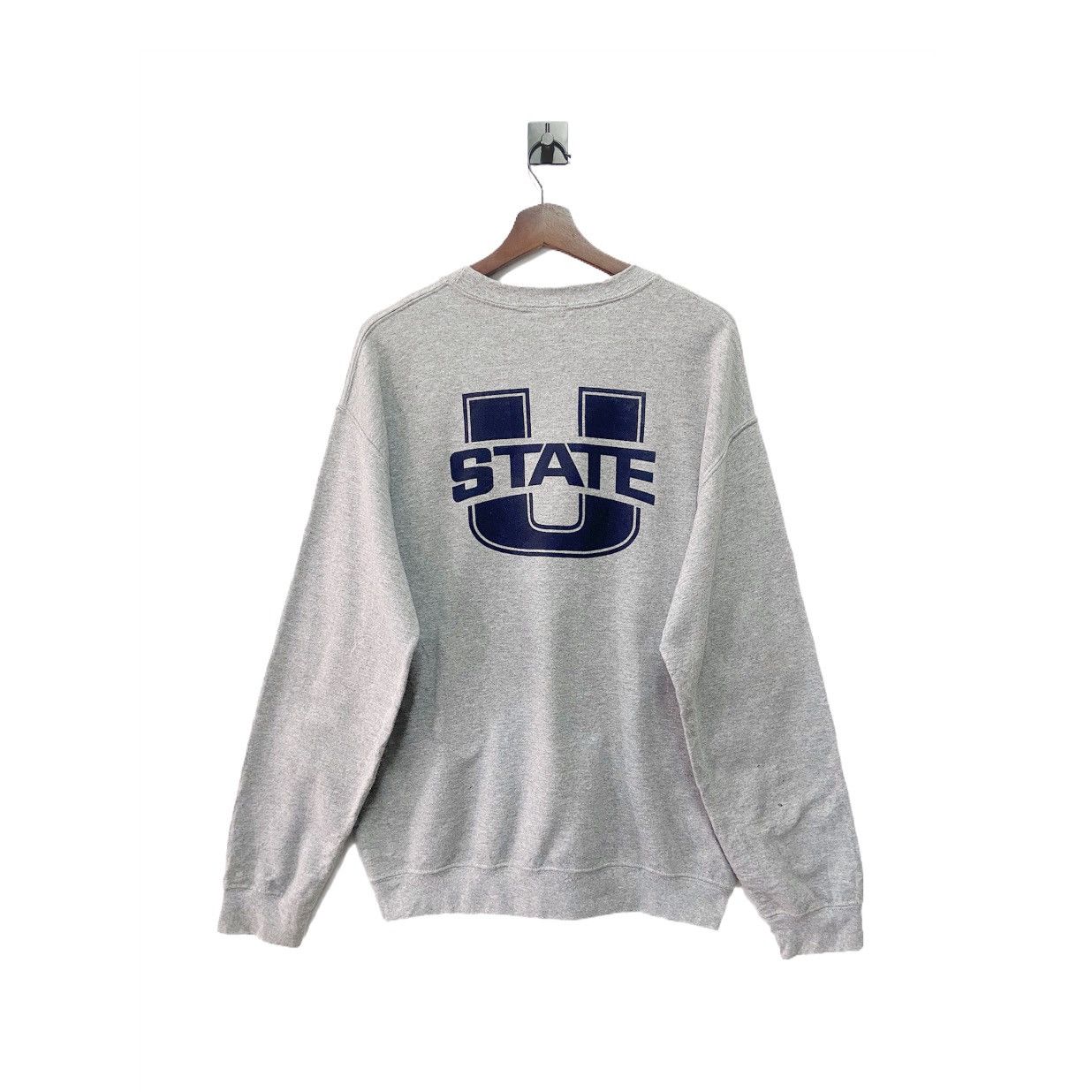Utah State University Oversized Sweatshirt Size M