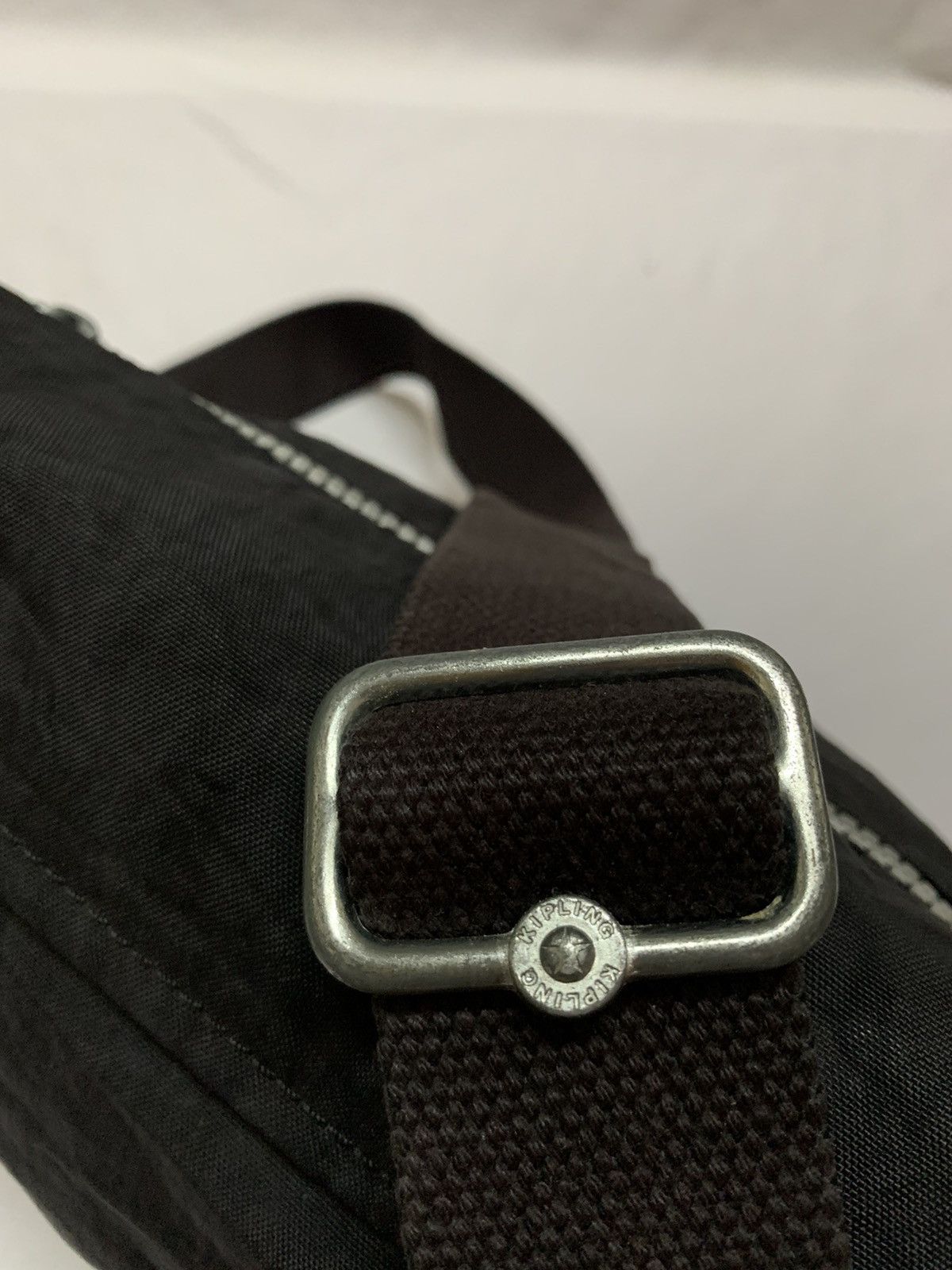 Japanese Brand Vintage Kipling Sling bag - multi Pocket Bag Size ONE SIZE - 12 Thumbnail