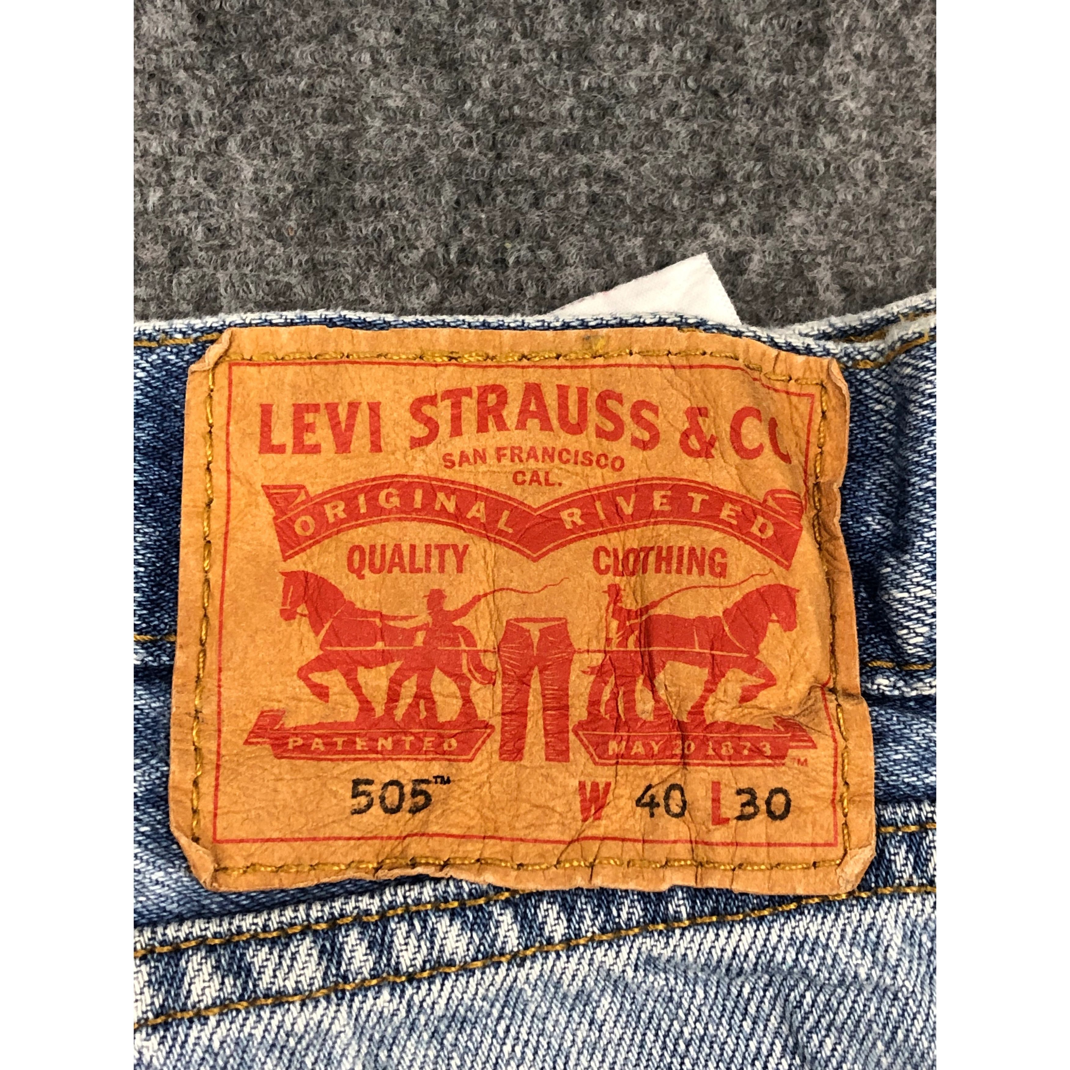 Levi's Vintage Levis 505 Regular Fit Blue Lightwash Denim DP0256 Size US 41 - 5 Thumbnail