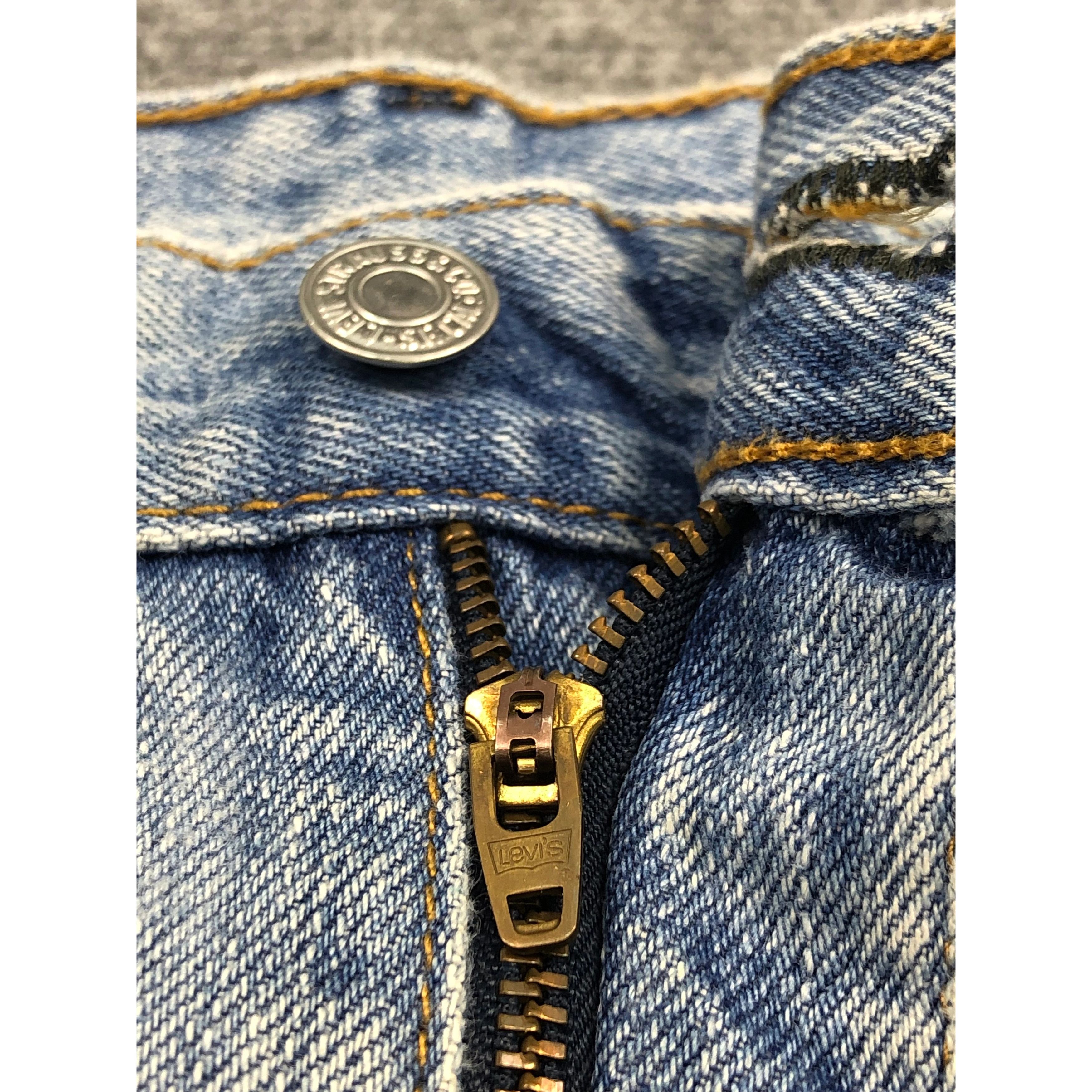 Levi's Vintage Levis 505 Regular Fit Blue Lightwash Denim DP0256 Size US 41 - 7 Thumbnail