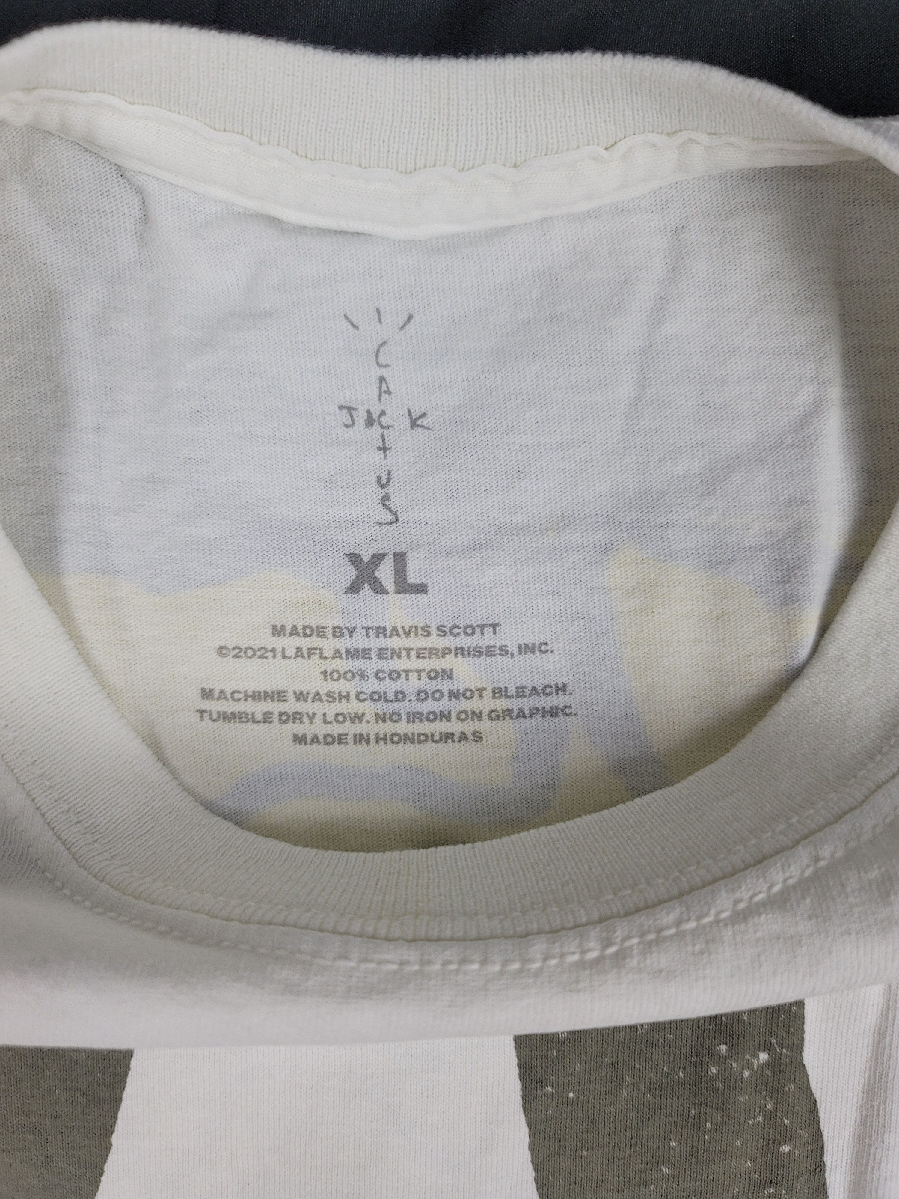 Fragment Design × Kaws × Travis Scott Cactus Jack x Kaws For Fragment Tee Extra Large Aged Yellow Size US XL / EU 56 / 4 - 5 Thumbnail