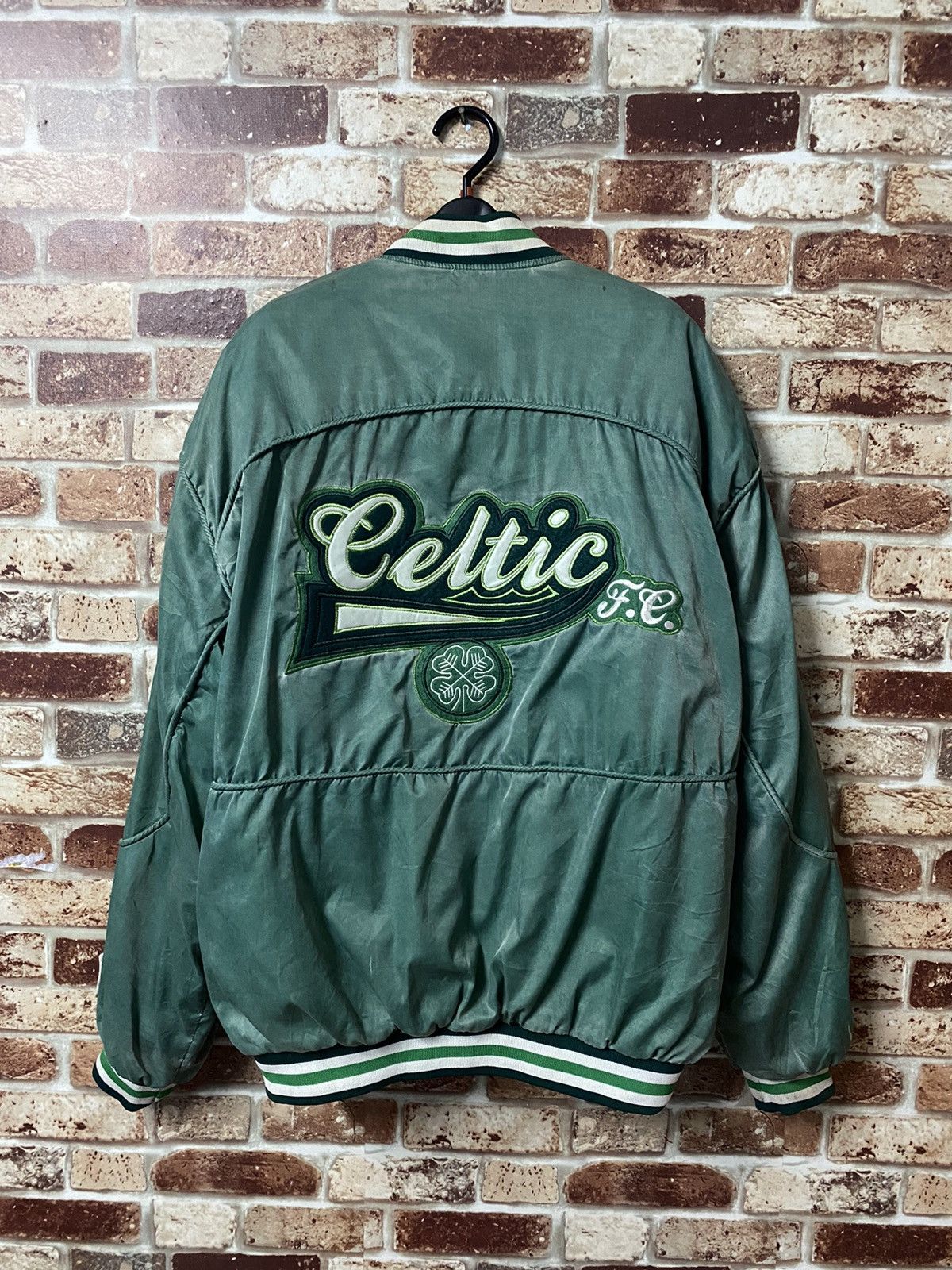 流行に  Very × Umbro × Celtics Boston Rare Celtic The Umbro Vintage ウェア