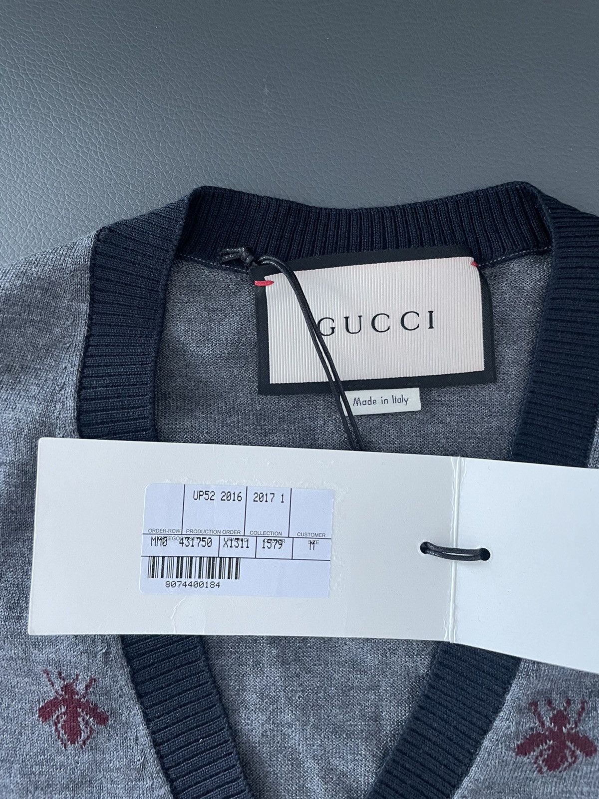 Gucci $2k Value Super Runway Bee V-neck Fine Wool Knit Sweater Size US M / EU 48-50 / 2 - 4 Thumbnail