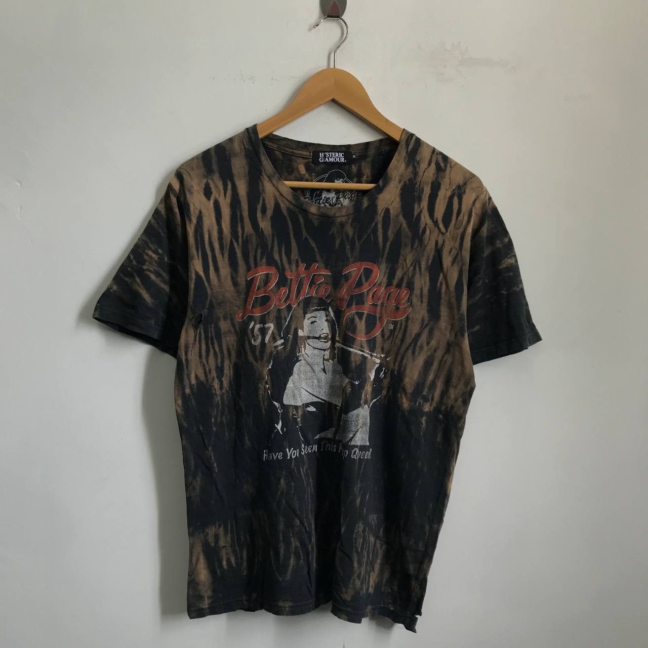 Hysteric Glamour Distressed tshirt hysteric glamour custom tye diee Size US M / EU 48-50 / 2 - 1 Thumbnail