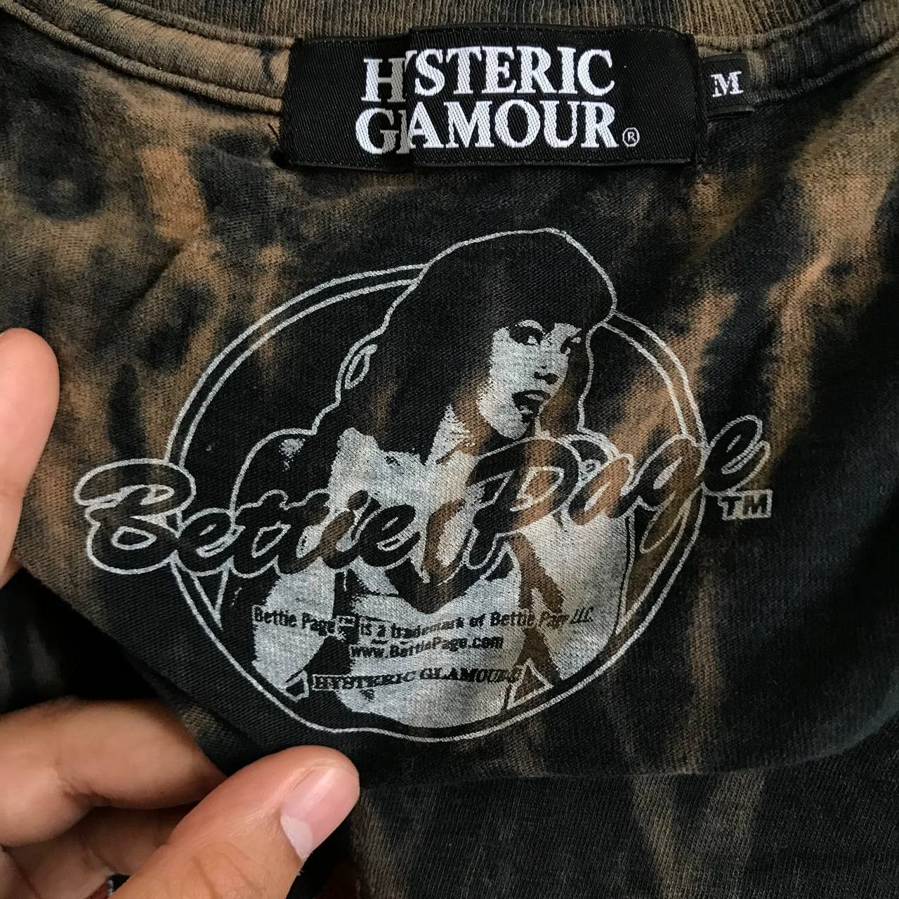 Hysteric Glamour Distressed tshirt hysteric glamour custom tye diee Size US M / EU 48-50 / 2 - 2 Thumbnail