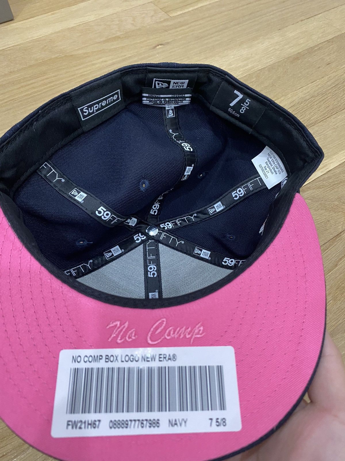 New Era × Supreme Supreme No Comp Box Logo New Era 7 5/8
