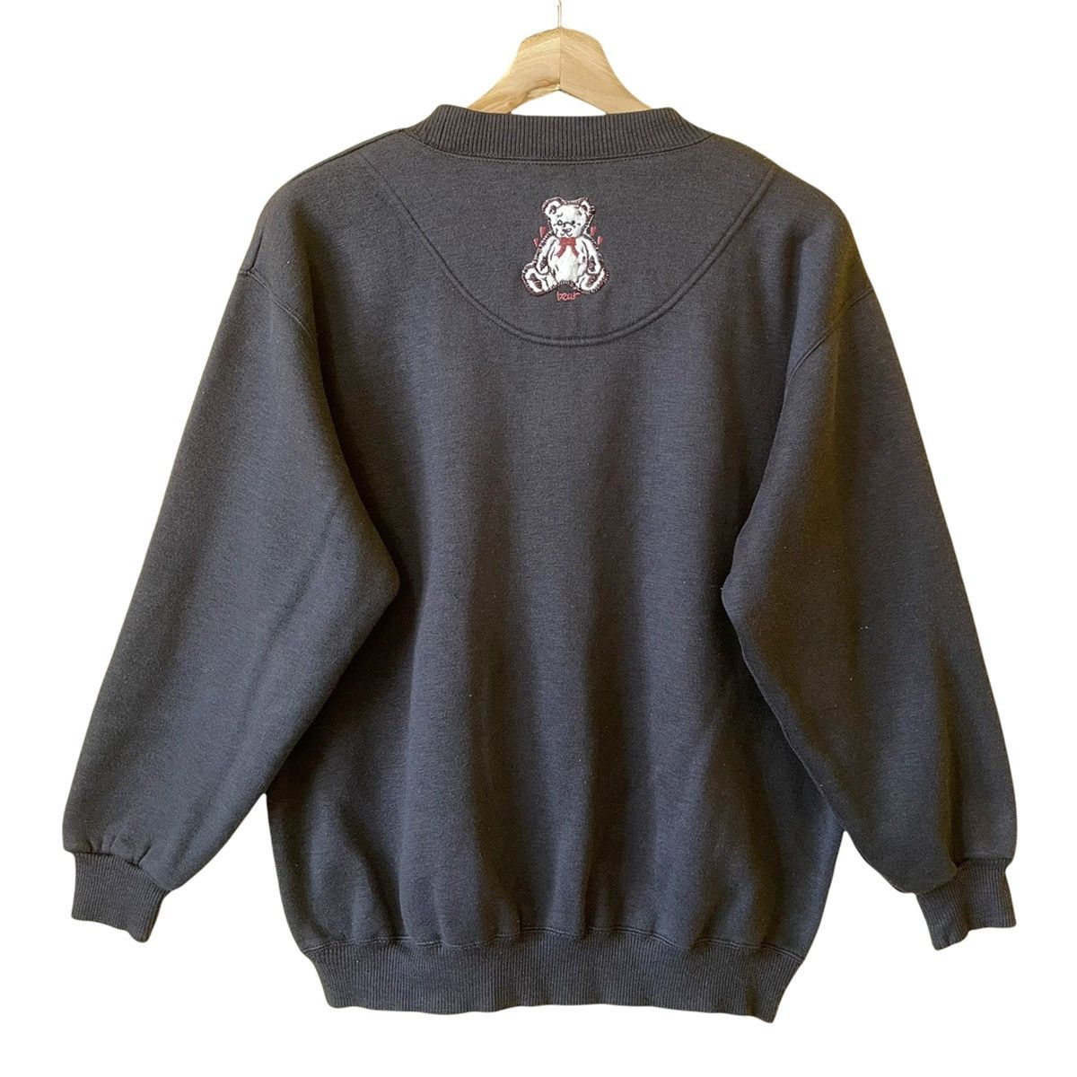 Japanese Brand Vintage Greedy Bear Big Logo Crewneck Sweatshirt OverSize S Size US S / EU 44-46 / 1 - 7 Thumbnail