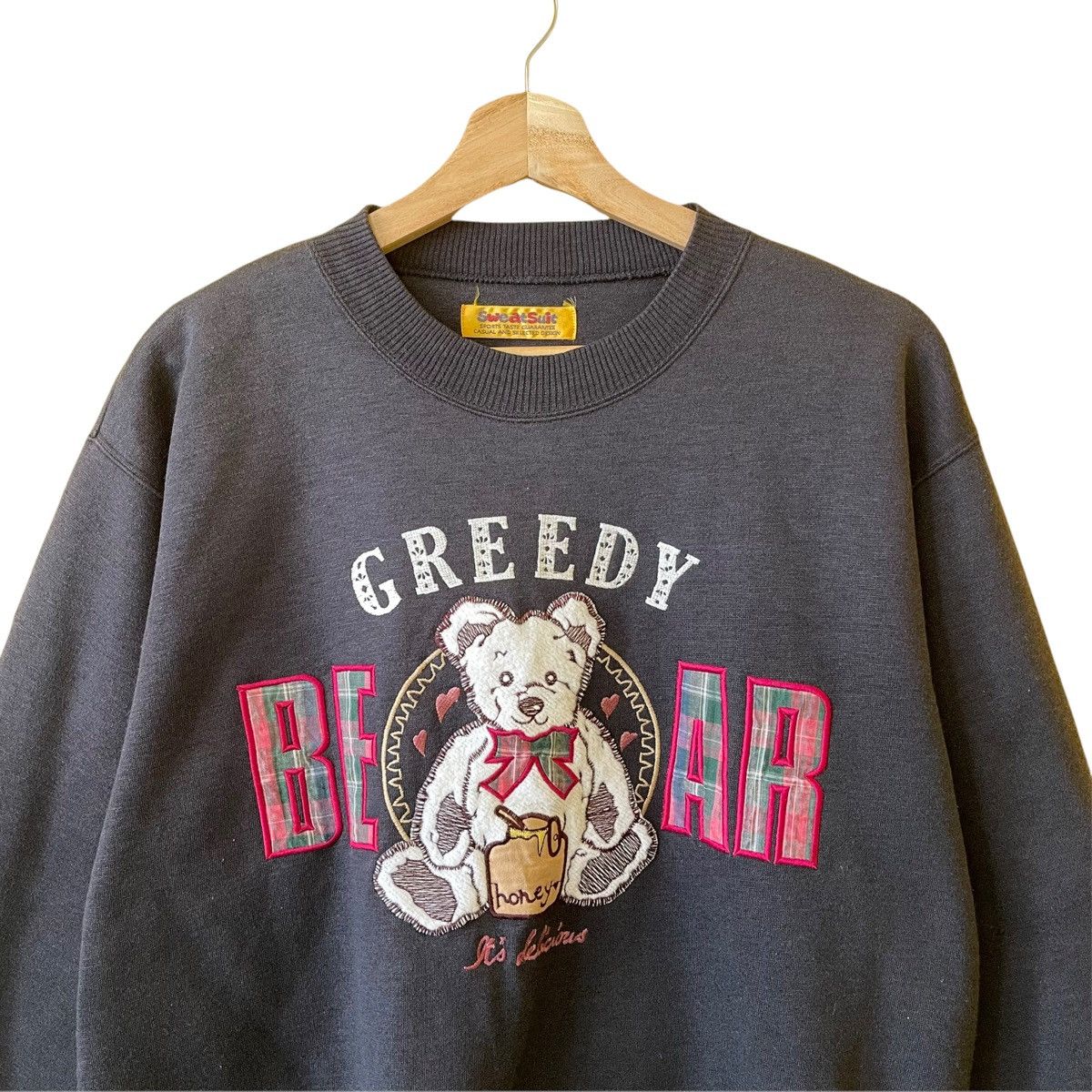 Japanese Brand Vintage Greedy Bear Big Logo Crewneck Sweatshirt OverSize S Size US S / EU 44-46 / 1 - 4 Thumbnail