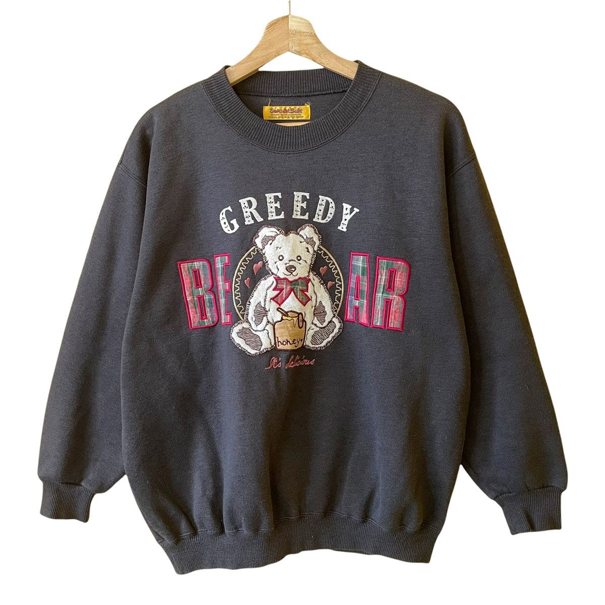 Japanese Brand Vintage Greedy Bear Big Logo Crewneck Sweatshirt OverSize S Size US S / EU 44-46 / 1 - 3 Thumbnail