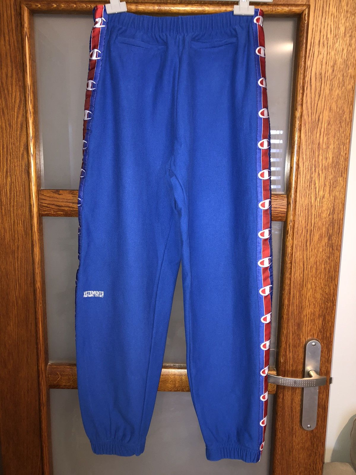 Champion x shops vetements joggers