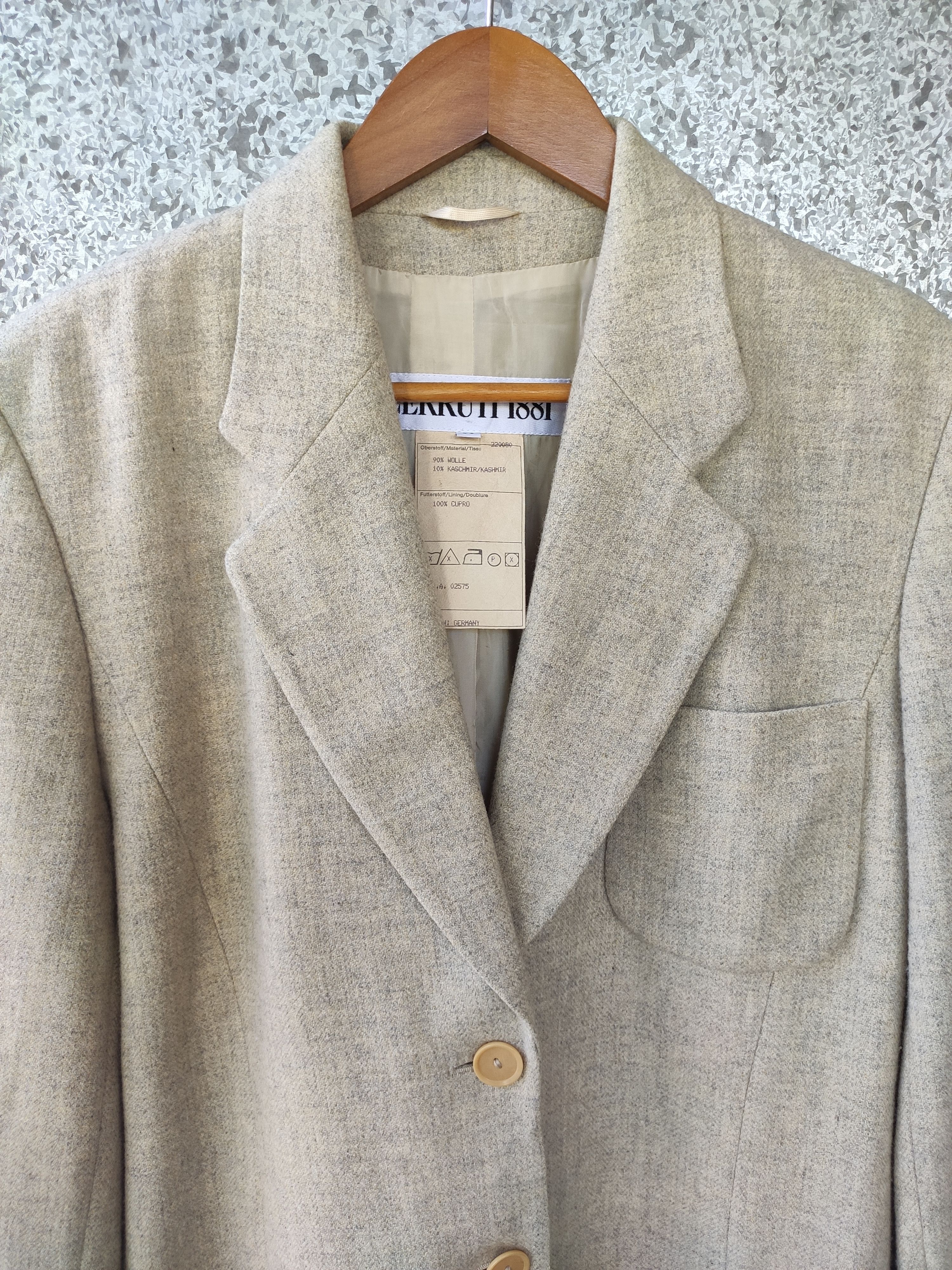Cerruti 1881 Vintage Cerruti 1881 coat jacket Size US M / EU 48-50 / 2 - 2 Thumbnail