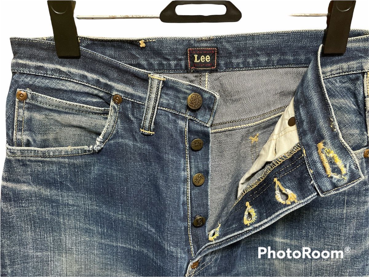 Lee Rare Lee Repro Centre Tag Selvaged distressed Size US 30 / EU 46 - 5 Thumbnail