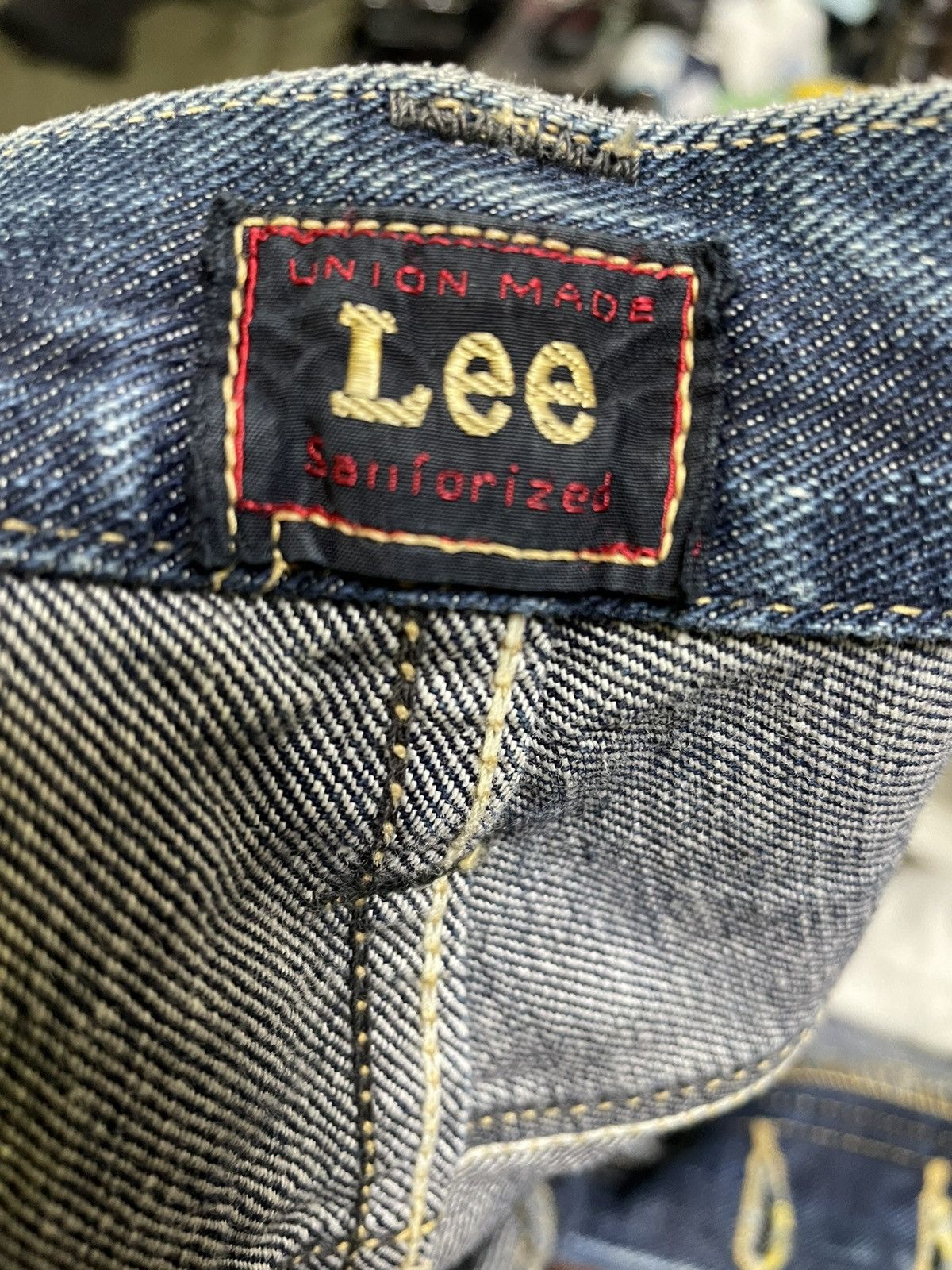 Lee Rare Lee Repro Centre Tag Selvaged distressed Size US 30 / EU 46 - 7 Thumbnail