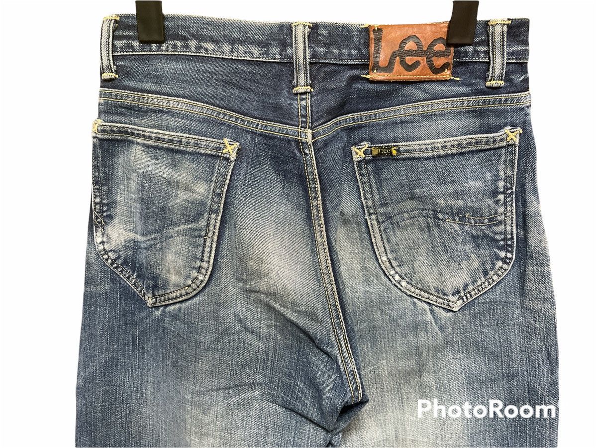 Lee Rare Lee Repro Centre Tag Selvaged distressed Size US 30 / EU 46 - 3 Thumbnail