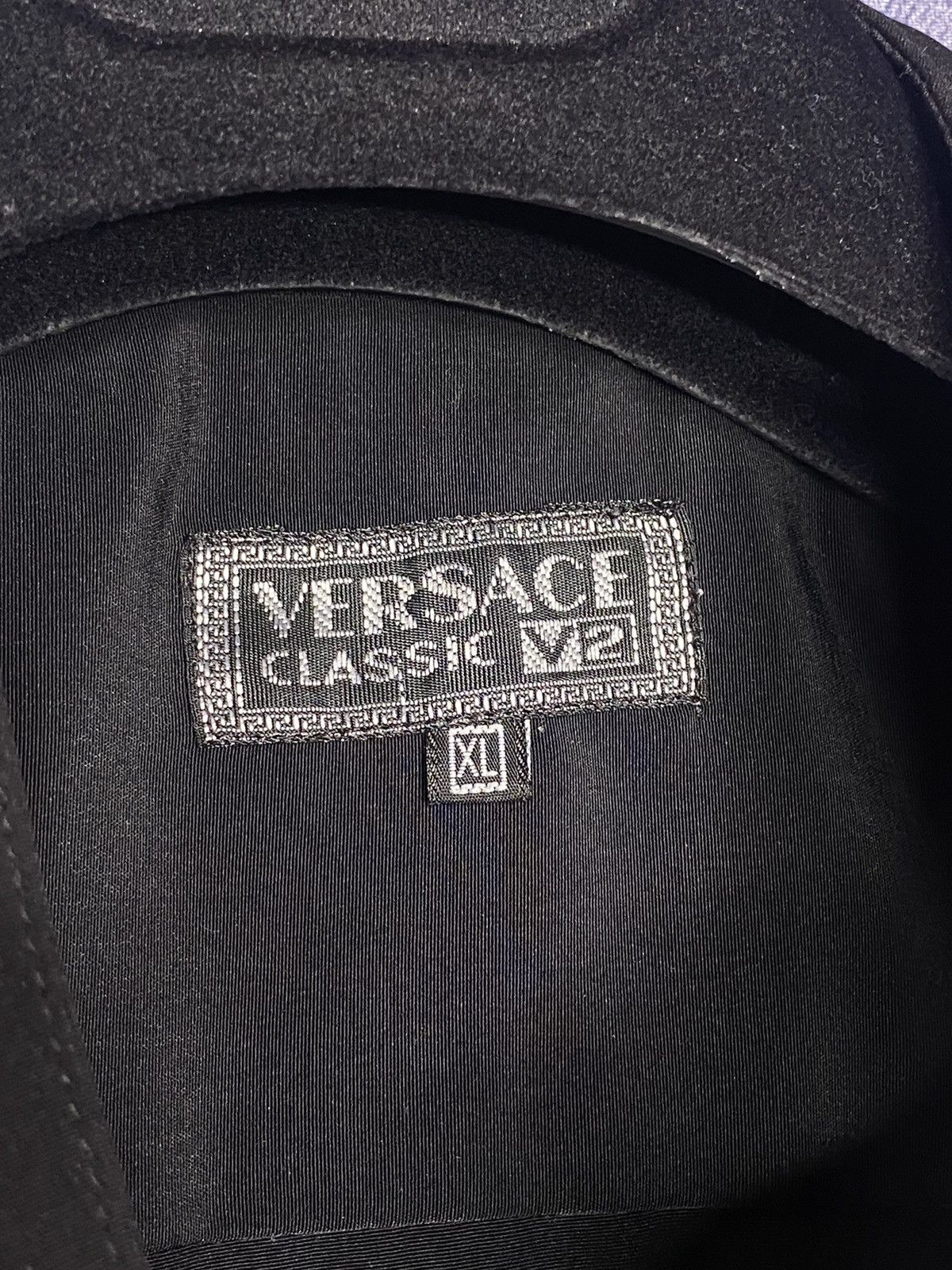 Versace × Vintage Versace vintage medusa buttons shirt Size US XL / EU 56 / 4 - 3 Thumbnail