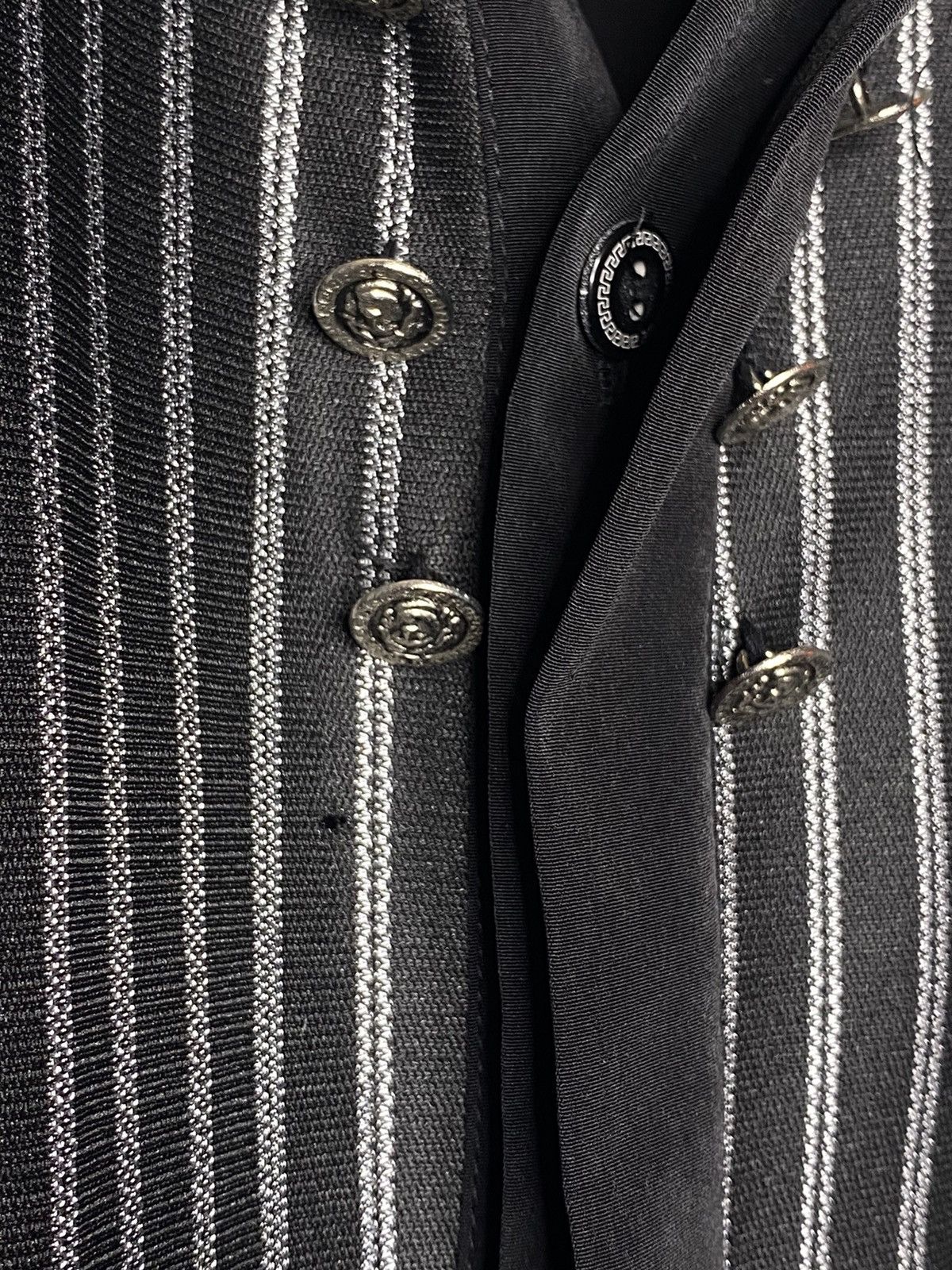 Versace × Vintage Versace vintage medusa buttons shirt Size US XL / EU 56 / 4 - 5 Thumbnail