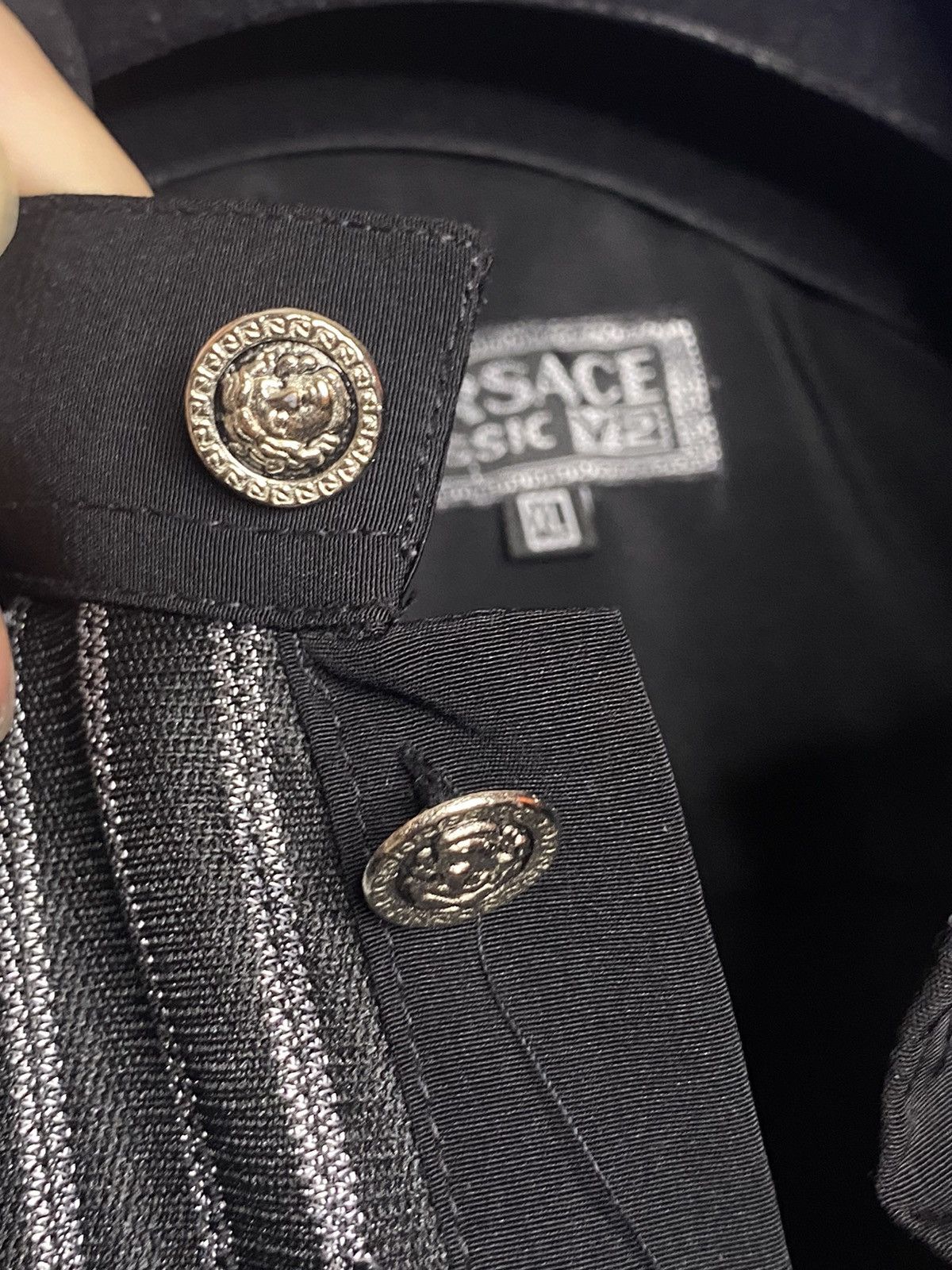 Versace × Vintage Versace vintage medusa buttons shirt Size US XL / EU 56 / 4 - 2 Thumbnail