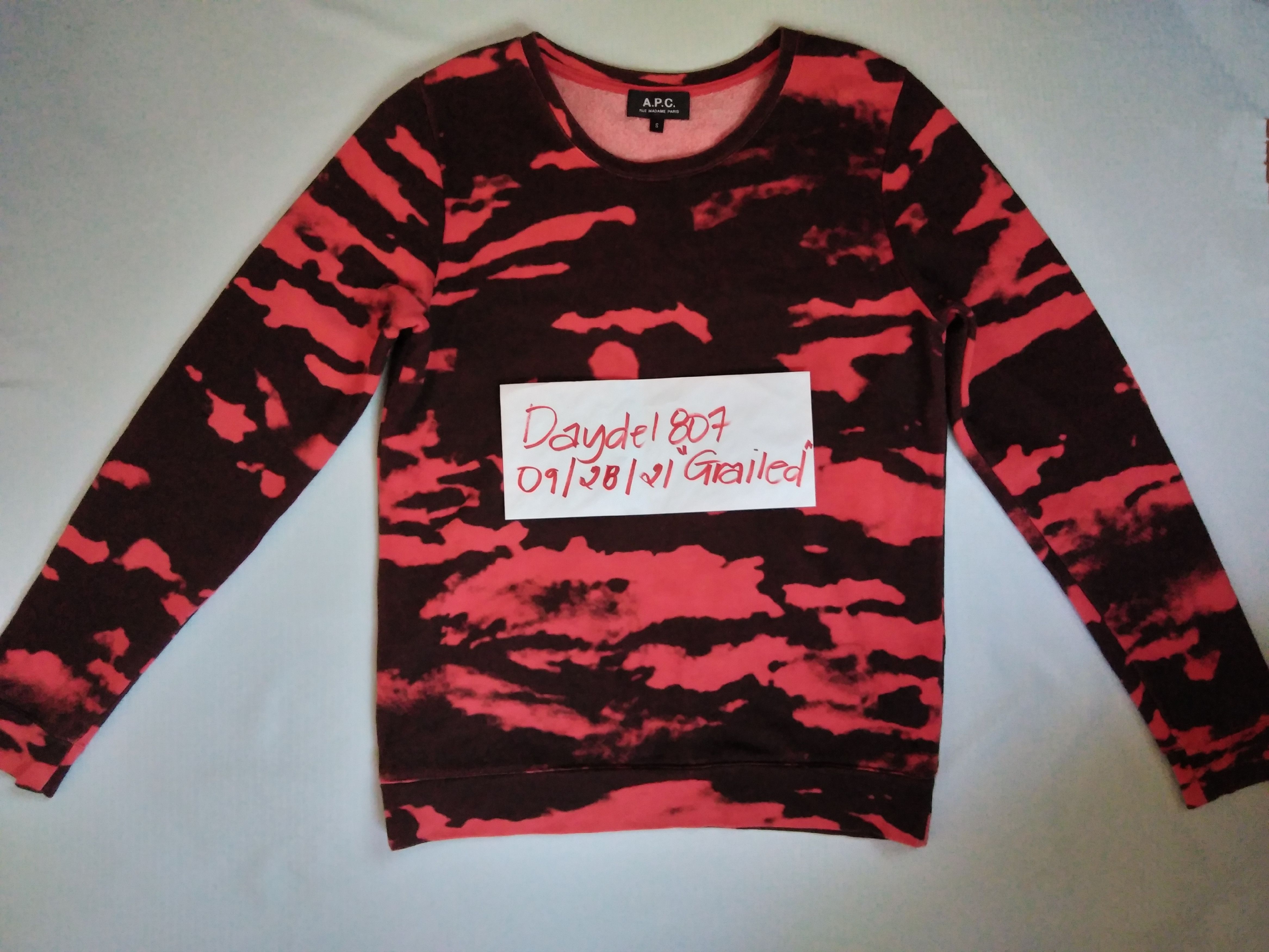 A.P.C. A.P.C. RUE MADAME PARIS SWEATSHIRT Size US S / EU 44-46 / 1 - 7 Thumbnail