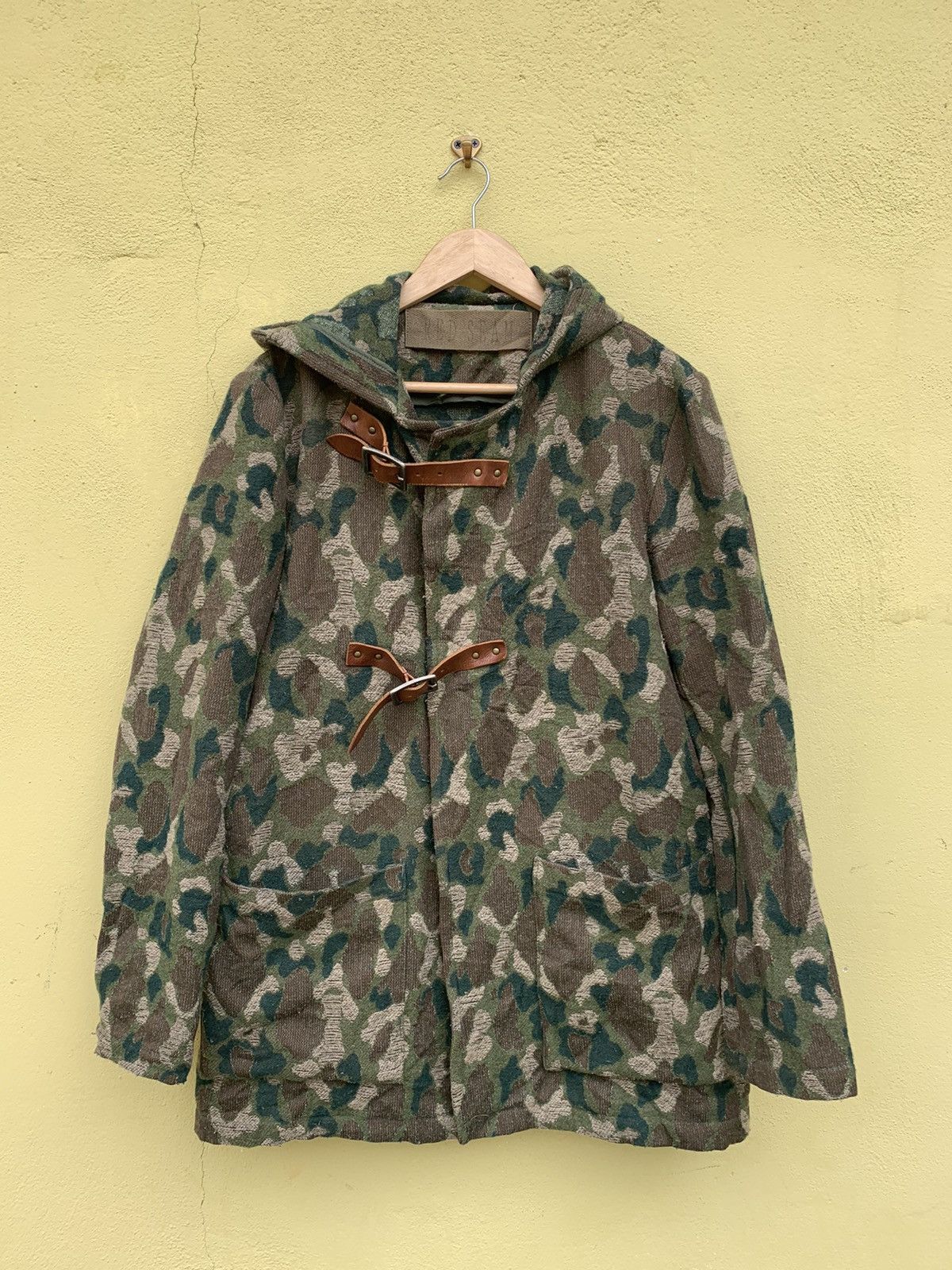 Japanese Brand × Vintage Hoodie jacket camo buckle up Size US L / EU 52-54 / 3 - 10 Thumbnail