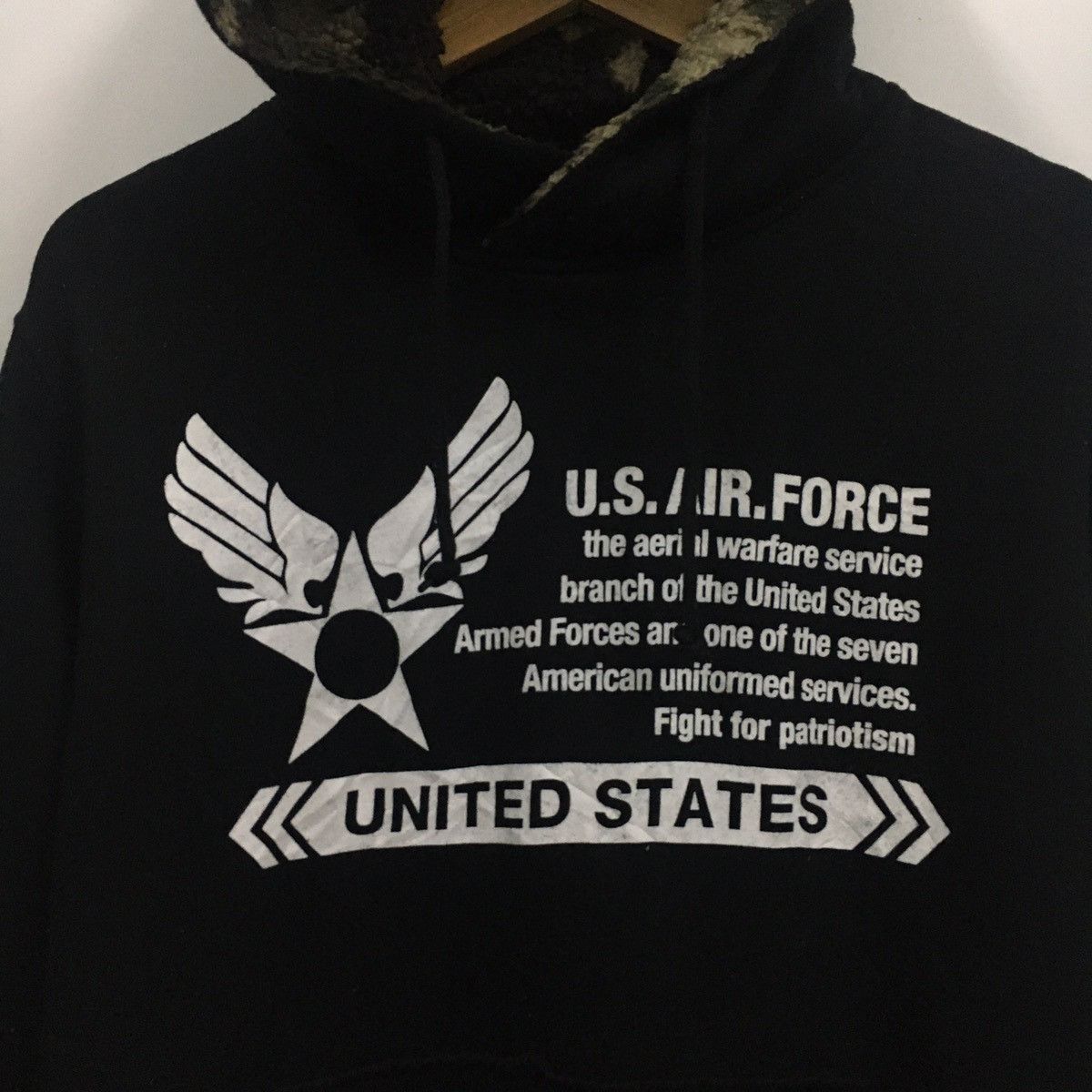 Vintage Vintage Us AirForce Military Hoodie Sweatshirt camo Hoodie Size US L / EU 52-54 / 3 - 3 Thumbnail