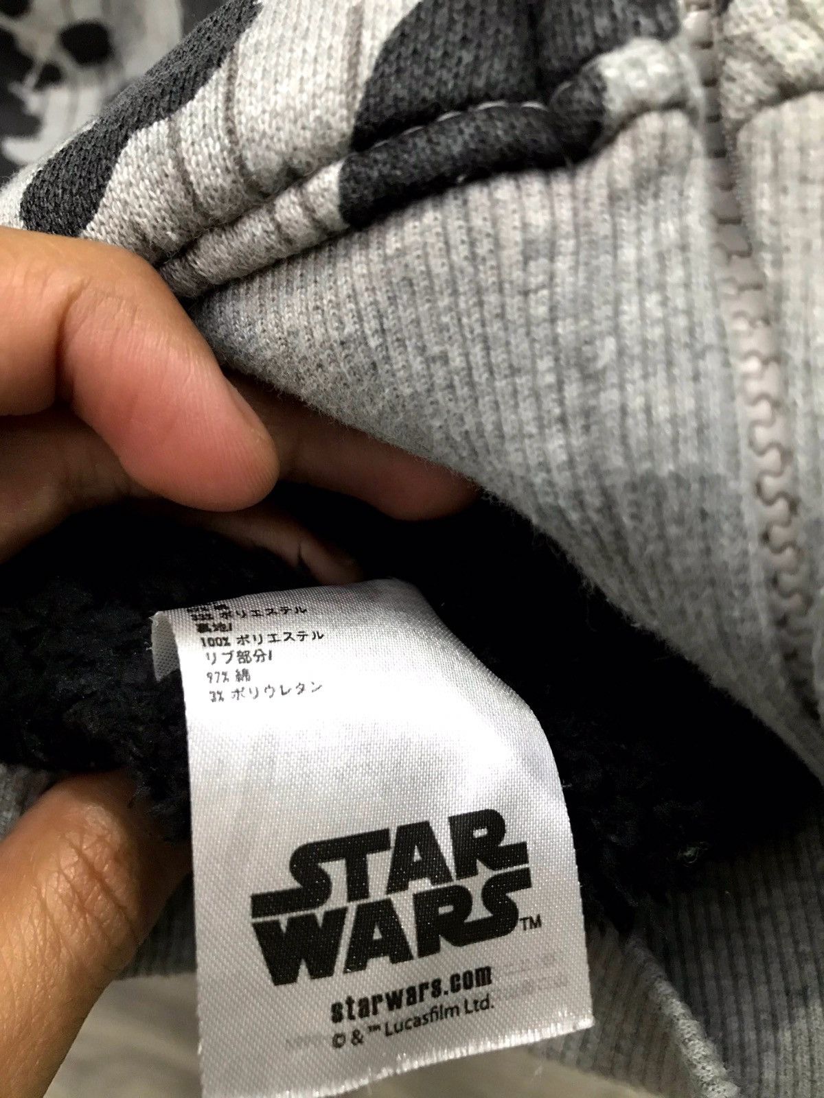 Star Wars × Vintage 💥 Cyber Week 💥 Vintage Uniqlo x star wars hoodies sherpa Size US L / EU 52-54 / 3 - 6 Thumbnail