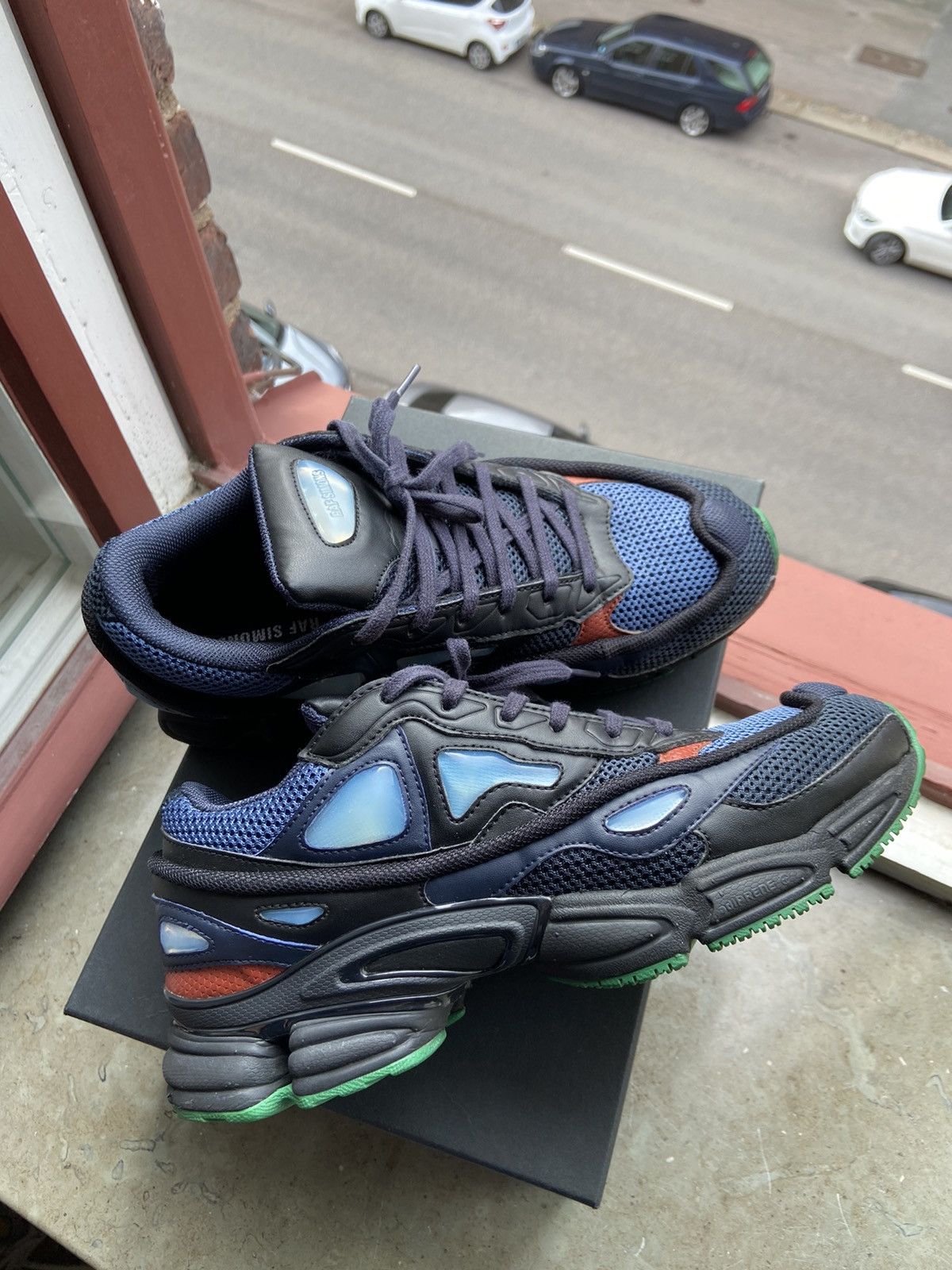 Raf simons ozweego clearance 2 night marine