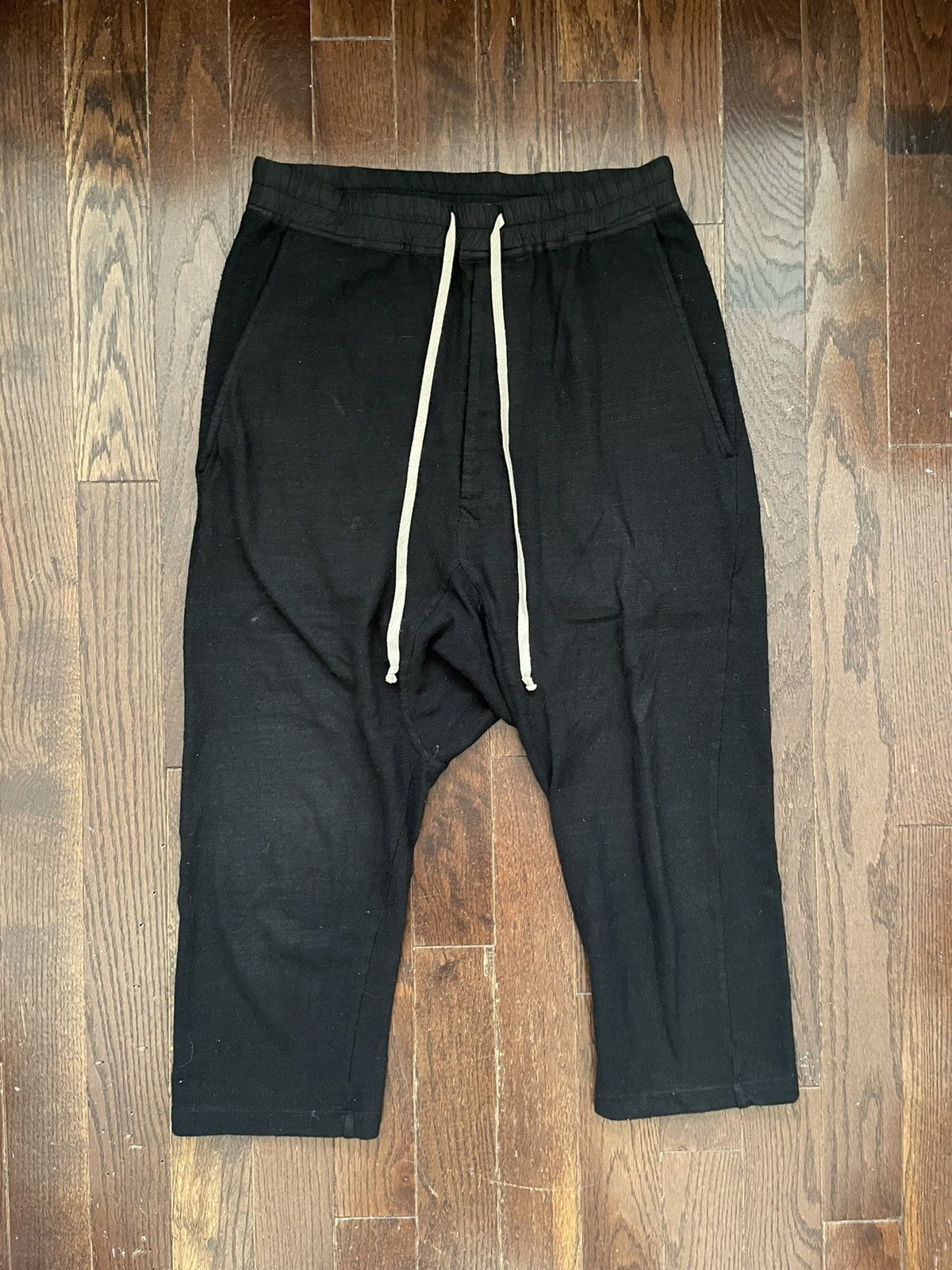 Rick Owens Rick Owens Cropped Gauze Drawstring Pants Black Size US 30 / EU 46 - 1 Thumbnail