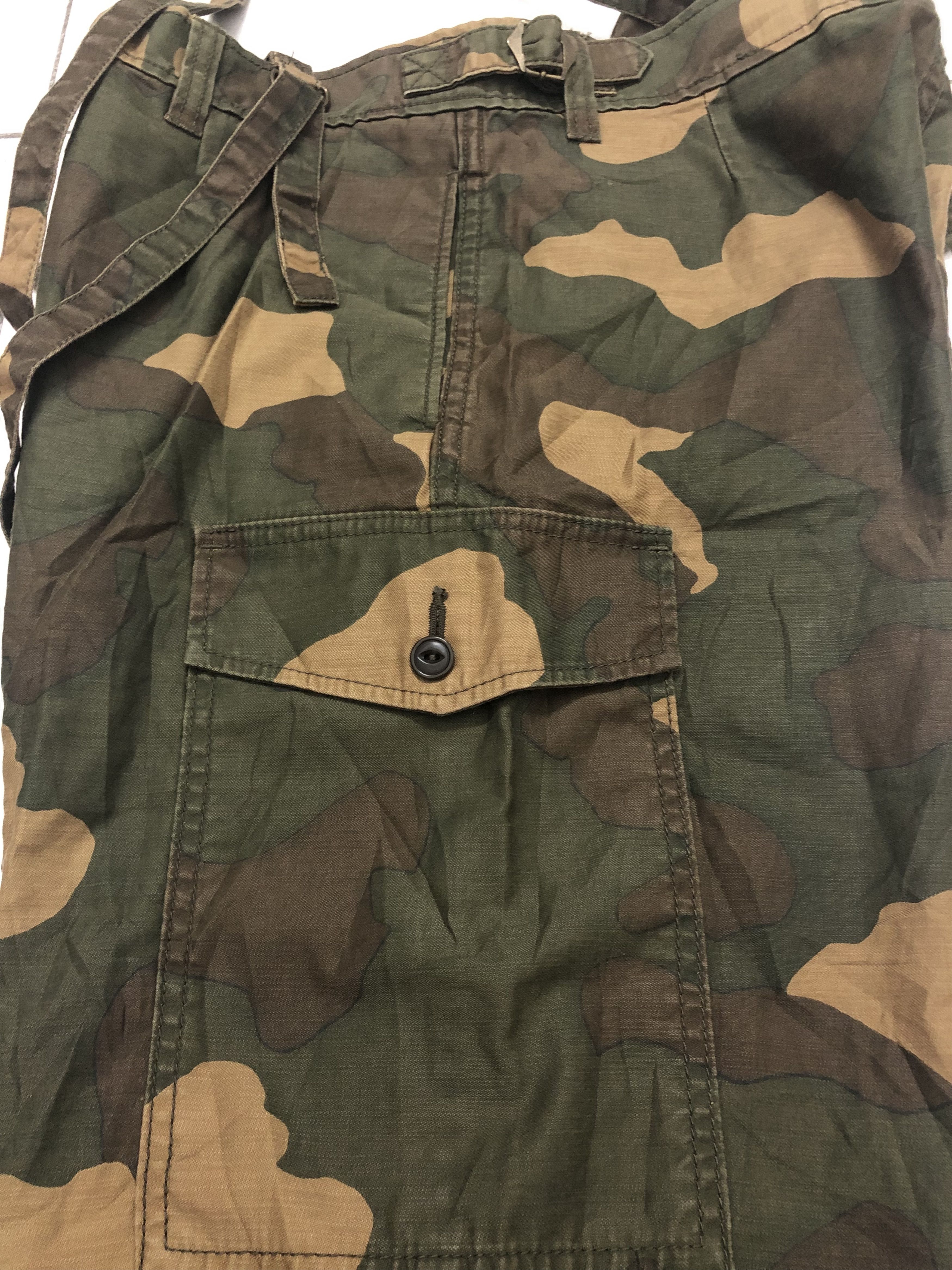 Japanese Brand Japanese Brand Pinceau Couture Short Cargo Size US 32 / EU 48 - 8 Thumbnail