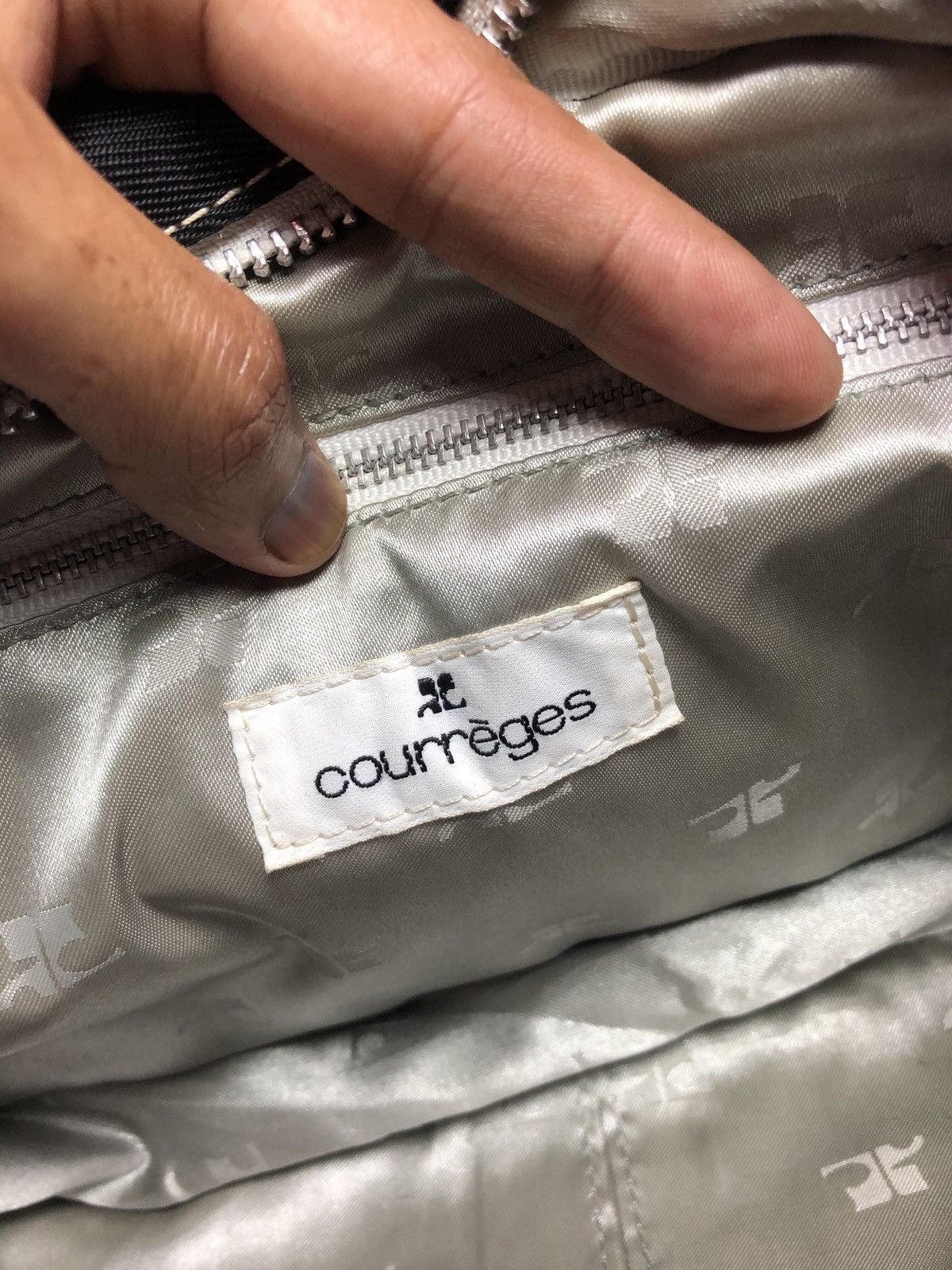 Courreges COURREGES SLINGBAG Size ONE SIZE - 8 Thumbnail