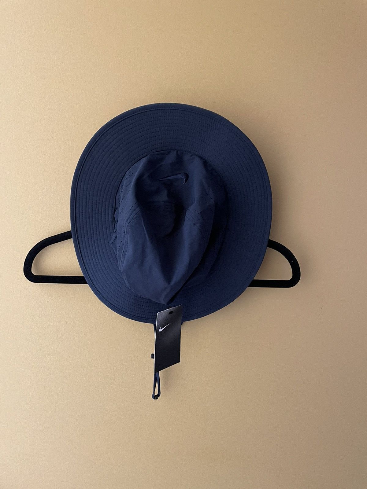 Nike Men’s SPF Nike bucket hat for fishing, hiking Size ONE SIZE - 2 Thumbnail