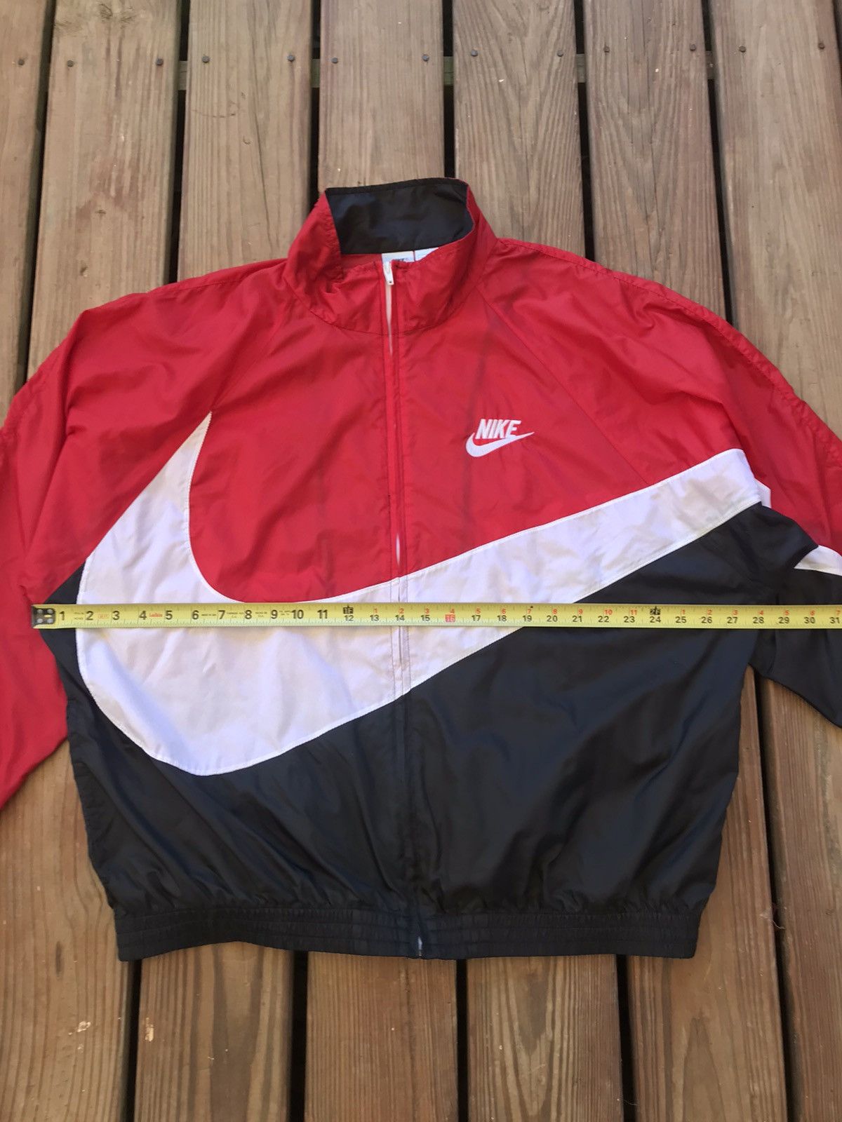 Nike Vintage Nike Big swoosh jacket Size US XL / EU 56 / 4 - 9 Thumbnail