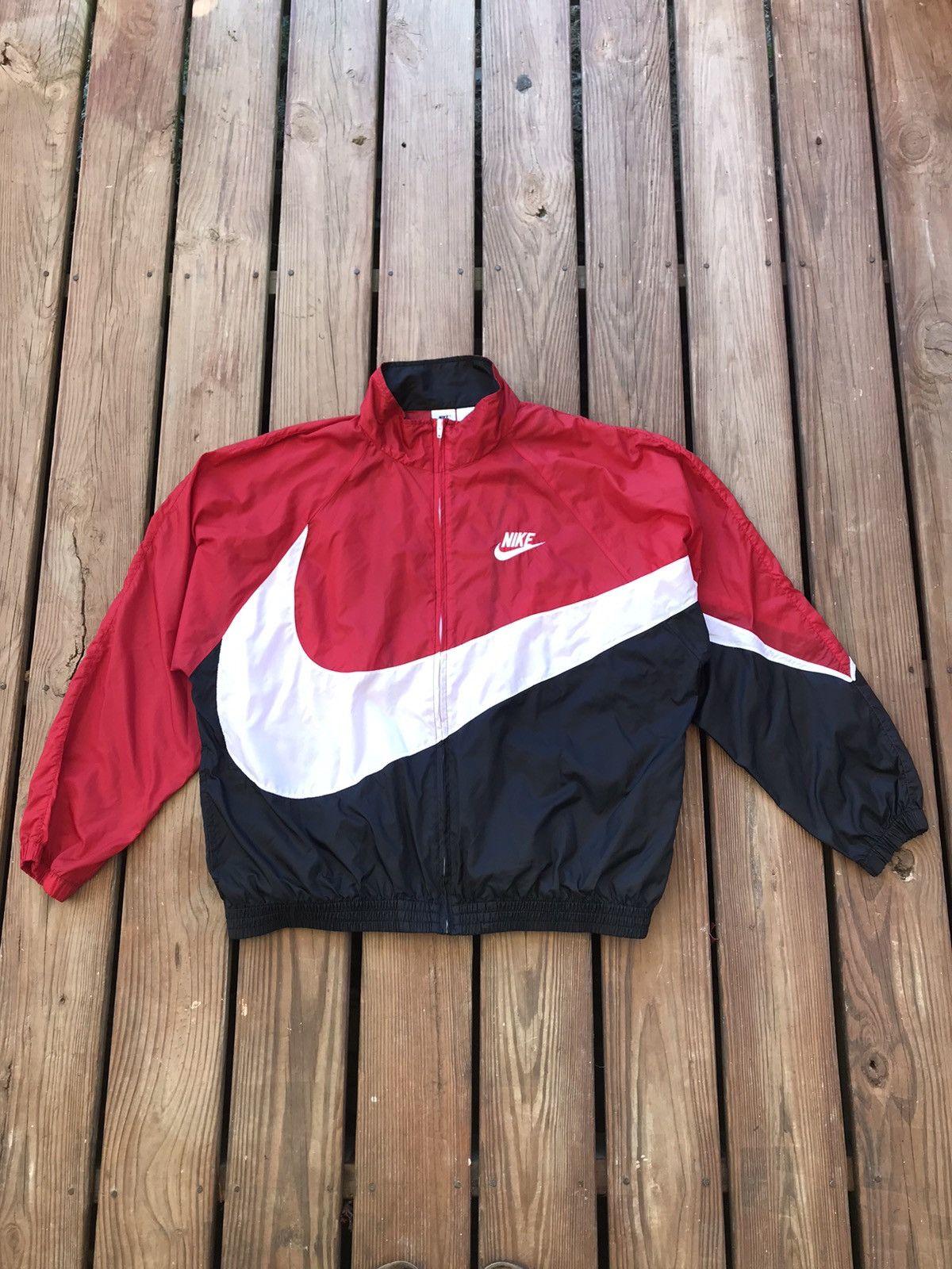 Nike Vintage Nike Big swoosh jacket Size US XL / EU 56 / 4 - 1 Thumbnail