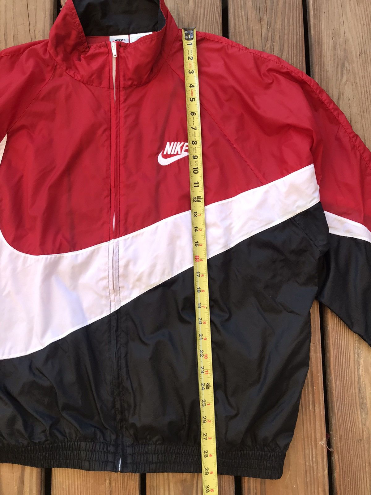 Nike Vintage Nike Big swoosh jacket Size US XL / EU 56 / 4 - 8 Thumbnail