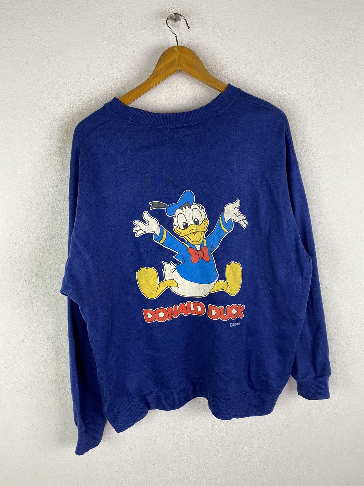 Disney VINTAGE DONALD DUCK BIG LOGOS SWEATSHIRT BY DISNEY Size US L / EU 52-54 / 3 - 3 Thumbnail