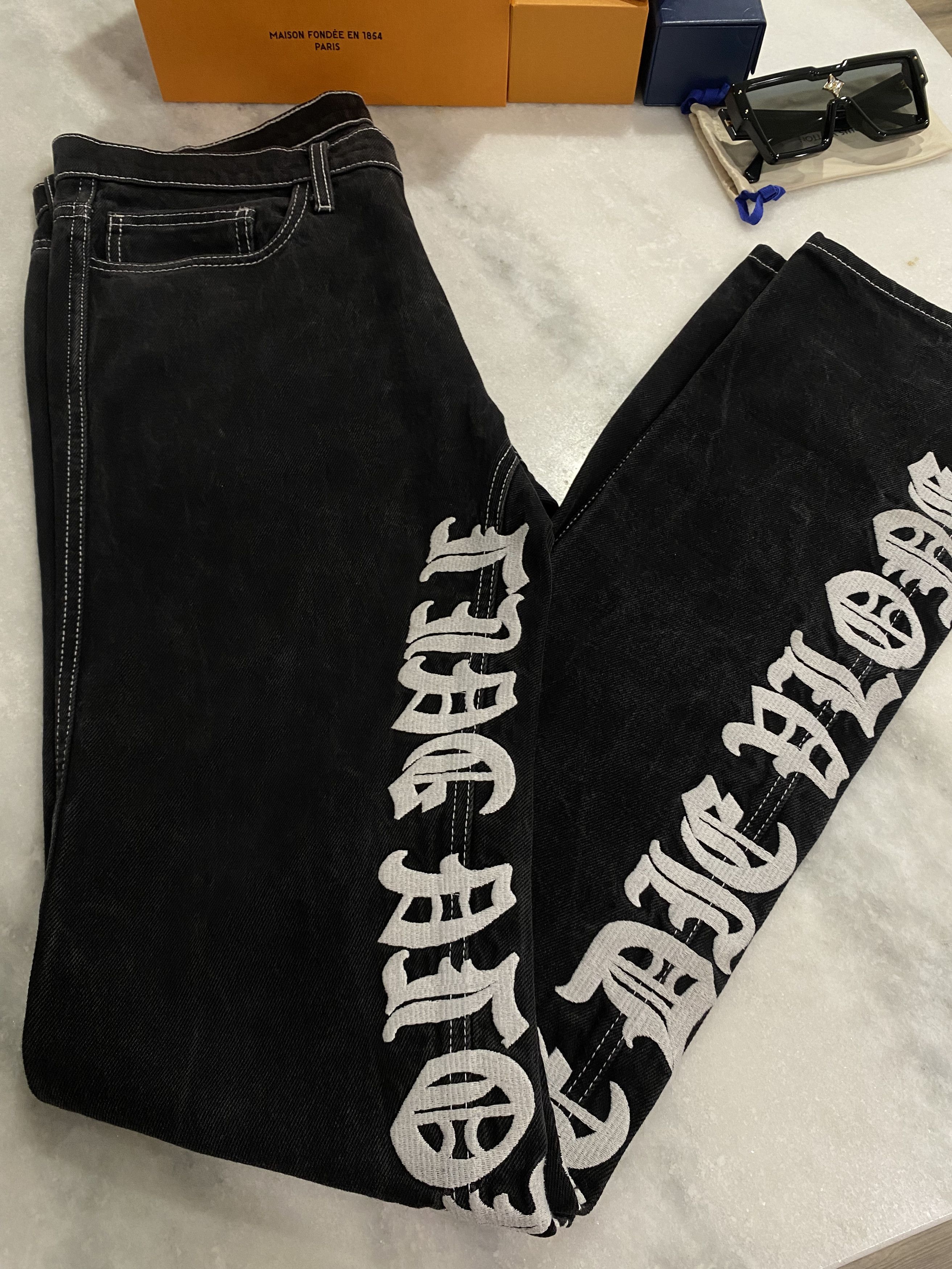 Vlone vlone old english denim | Grailed