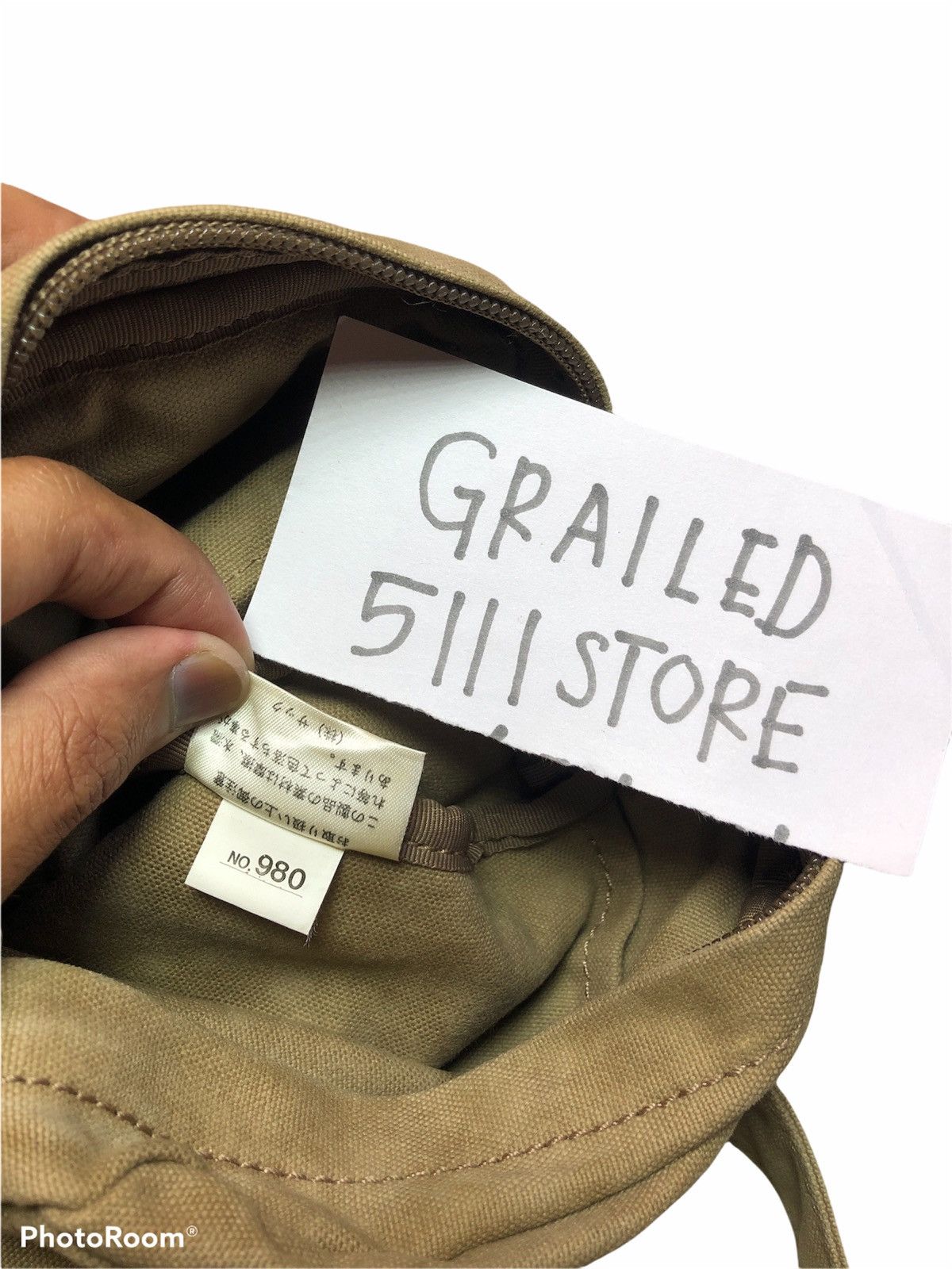 Japanese Brand SAC CO HARD CANVAS SLINGBAG Size ONE SIZE - 8 Thumbnail
