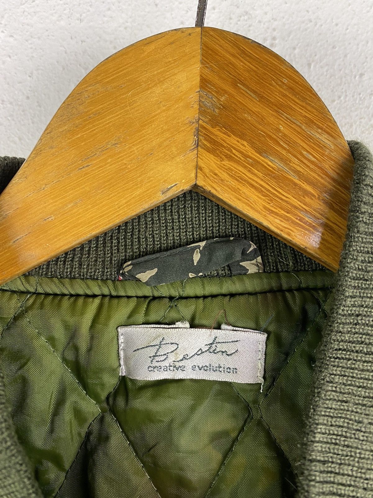 Japanese Brand 🔥DHL SHIPPING🔥FLOWERS MOTIFS BOMBER JACKET Size US L / EU 52-54 / 3 - 6 Thumbnail