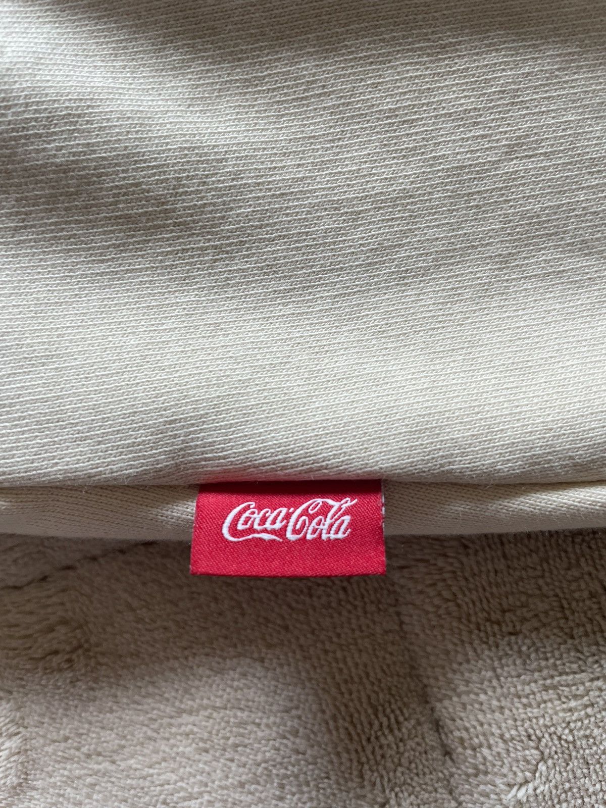 Coca Cola × Kith Kith X Coca Cola Surfboard Williams II Hoodie Turtledove Size US S / EU 44-46 / 1 - 4 Thumbnail