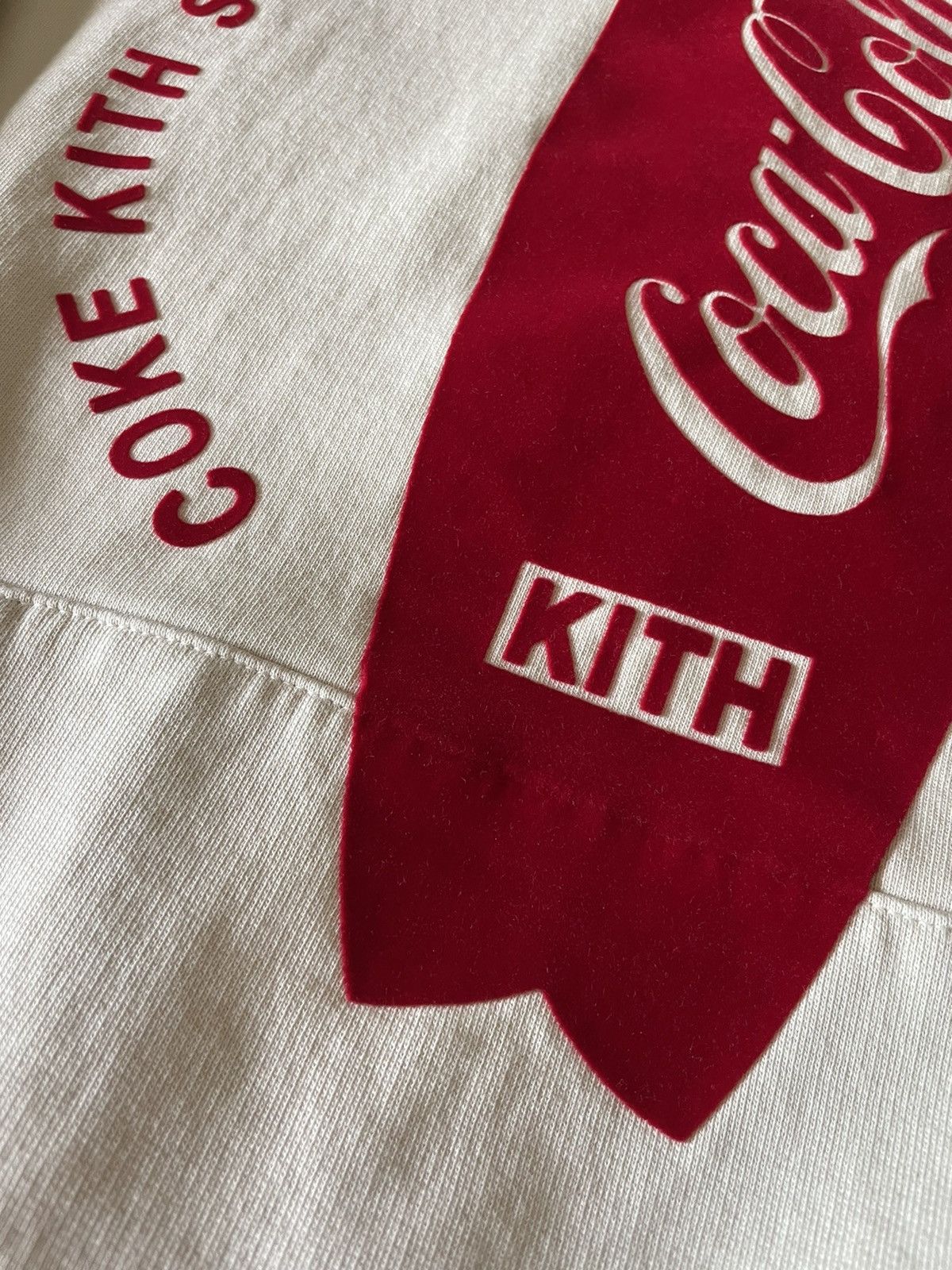 Coca Cola × Kith Kith X Coca Cola Surfboard Williams II Hoodie Turtledove Size US S / EU 44-46 / 1 - 2 Thumbnail
