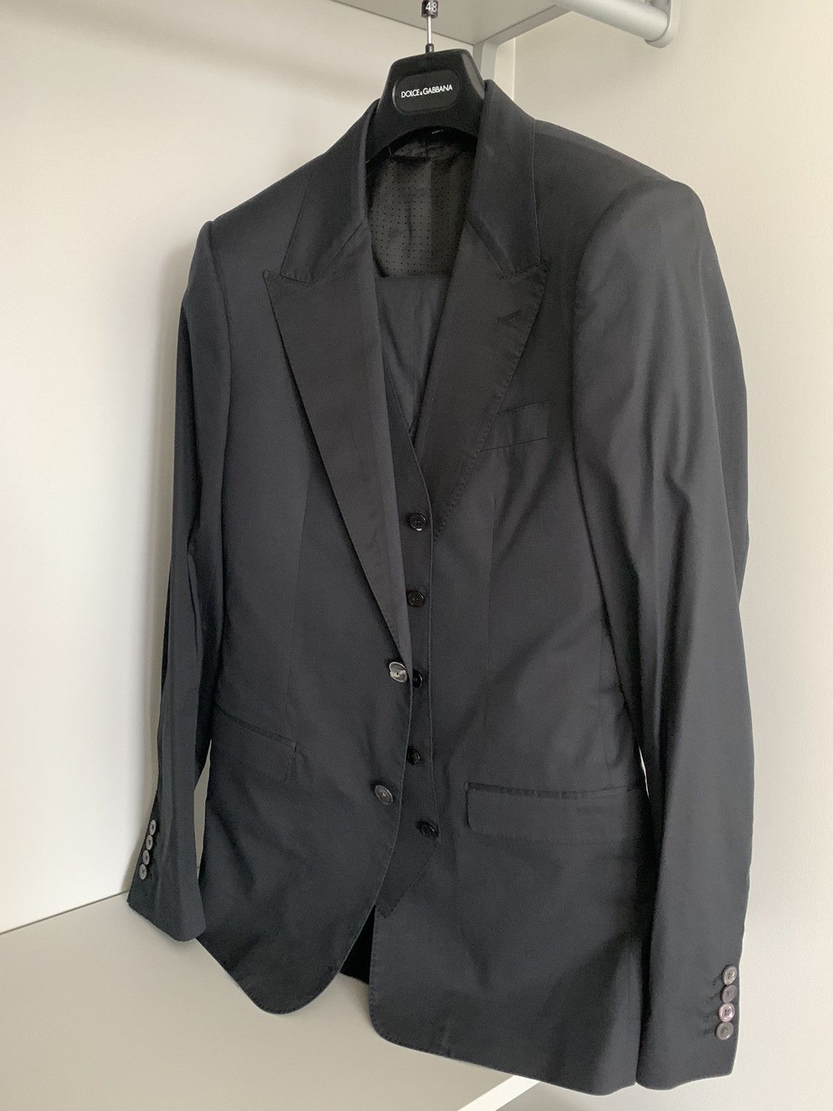 Dolce & Gabbana Dolce and Gabbana 3-piece suit Size 48R - 1 Thumbnail