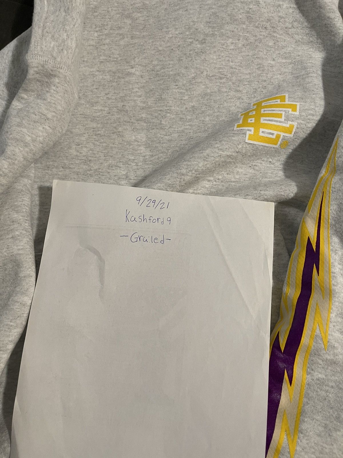 Eric Emanuel Eric Emanuel lightning Lakers hoodie nyc exclusive Size US L / EU 52-54 / 3 - 6 Thumbnail