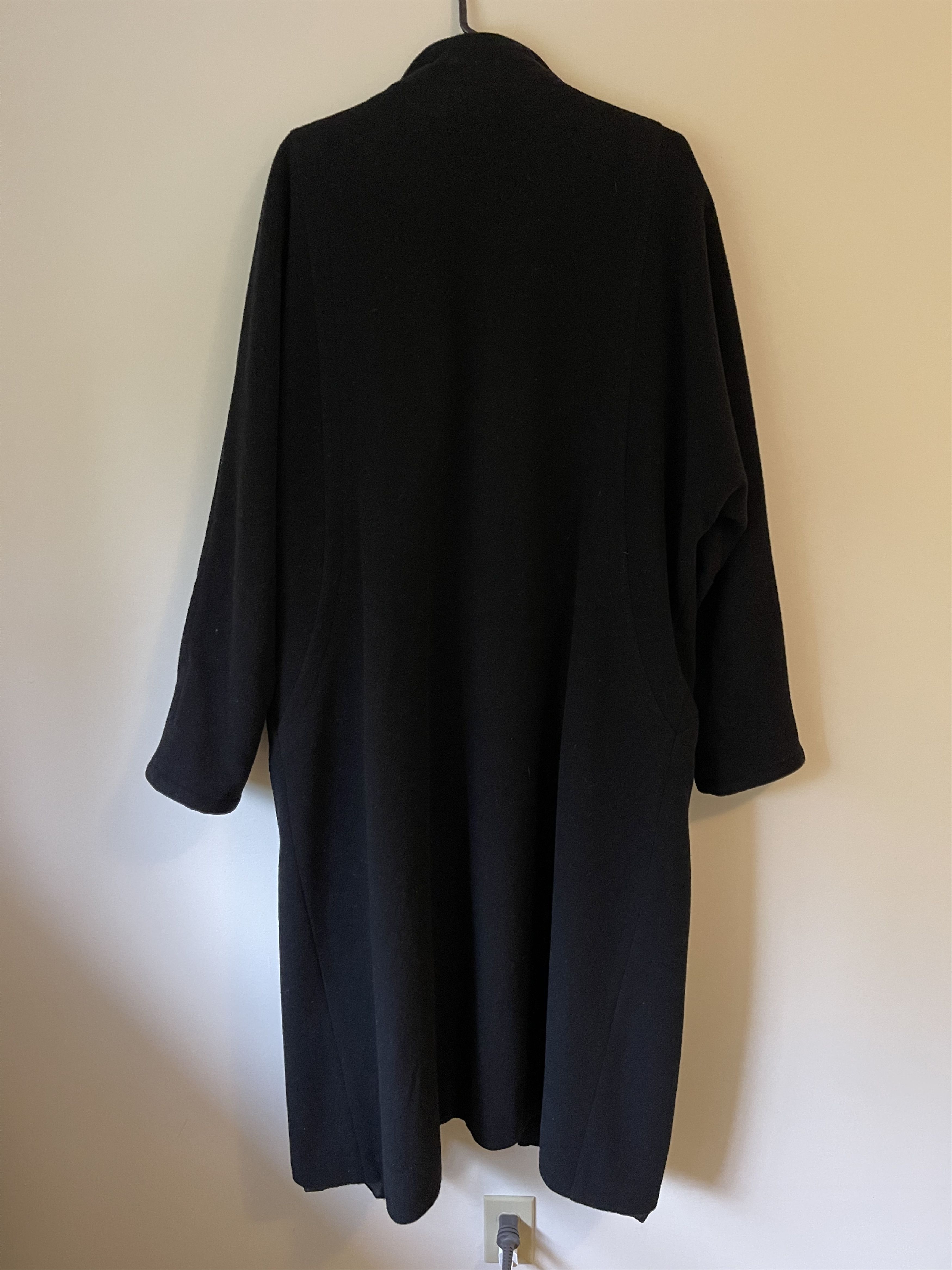 Other Long black wool coat Size US L / EU 52-54 / 3 - 2 Thumbnail