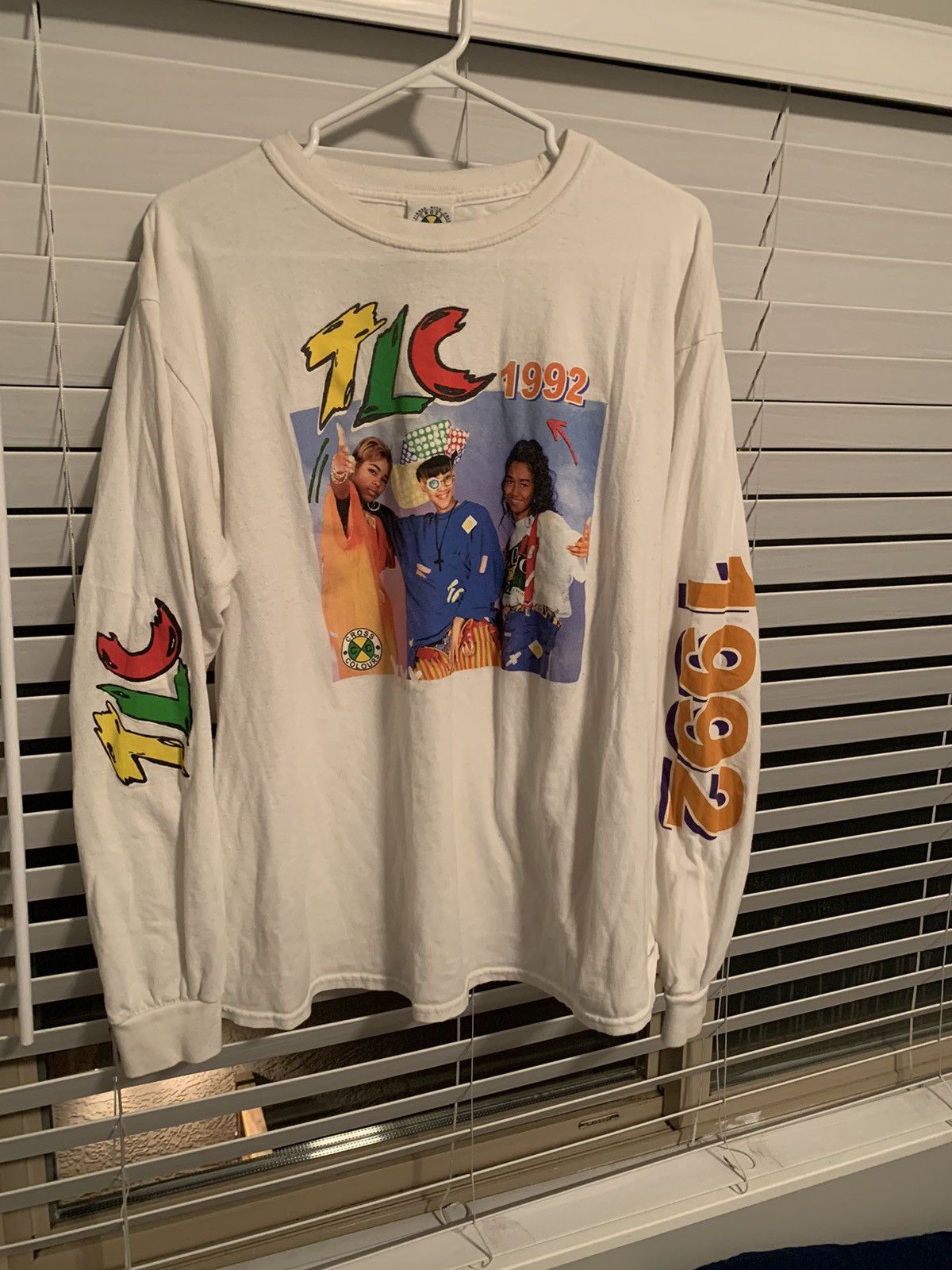 Cross Colours Cross Colours TLC Long Sleeve T Shirt Rap Hip Hop Band ...