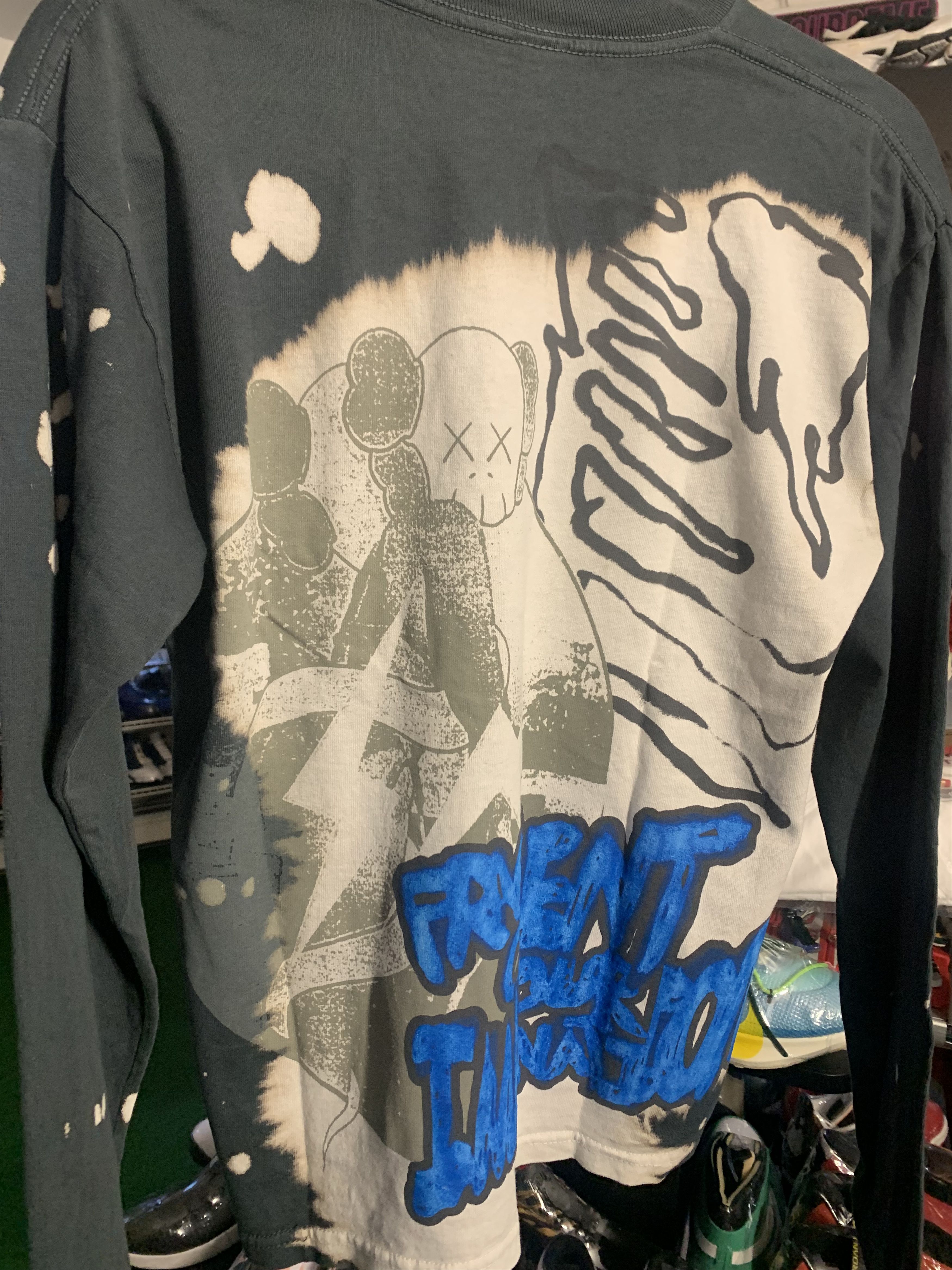 travis scott x kaws x fragment