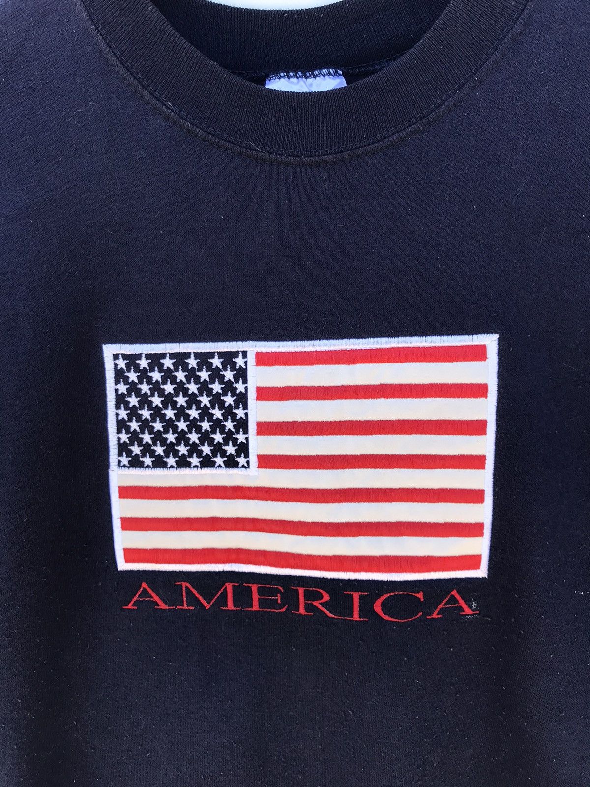 Hanes × Vintage Vintage 90s Hanes Sweatshirt Embroidered Flag America Logo Size US L / EU 52-54 / 3 - 5 Thumbnail