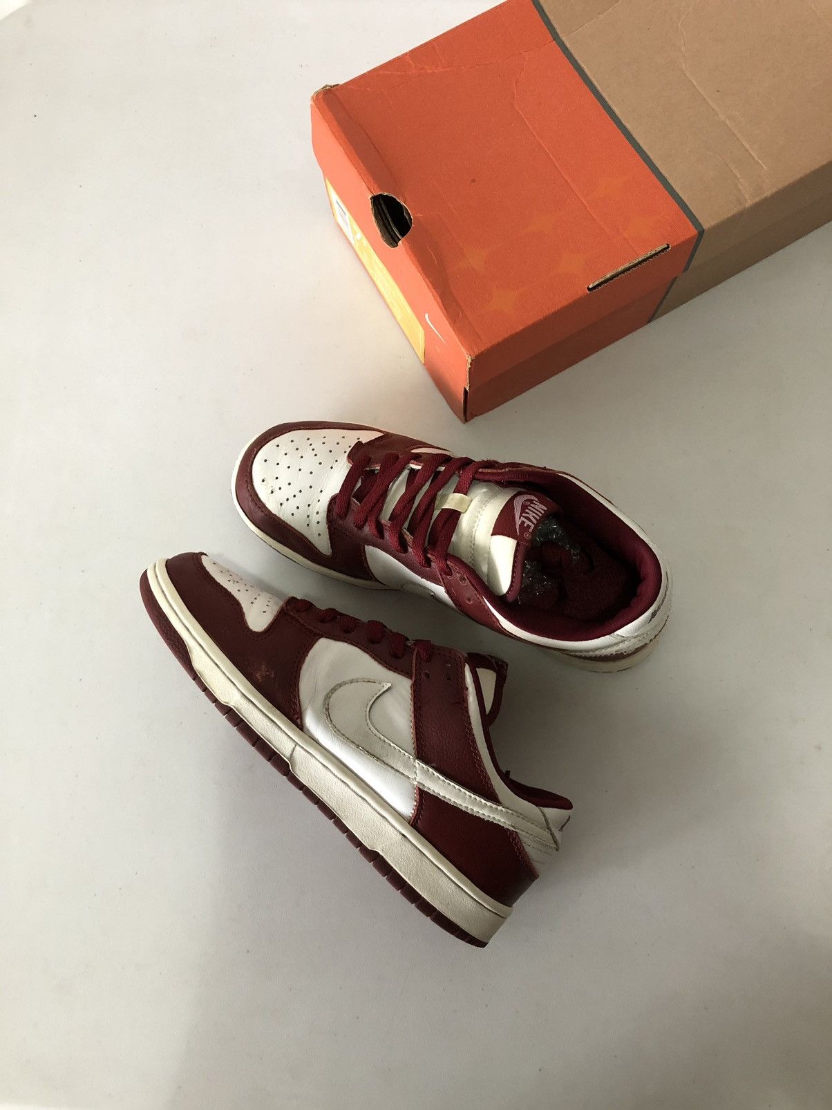 Nike 2003 Nike Dunk Low Pro Team Red/White Size US 7.5 / EU 40-41 - 1 Thumbnail