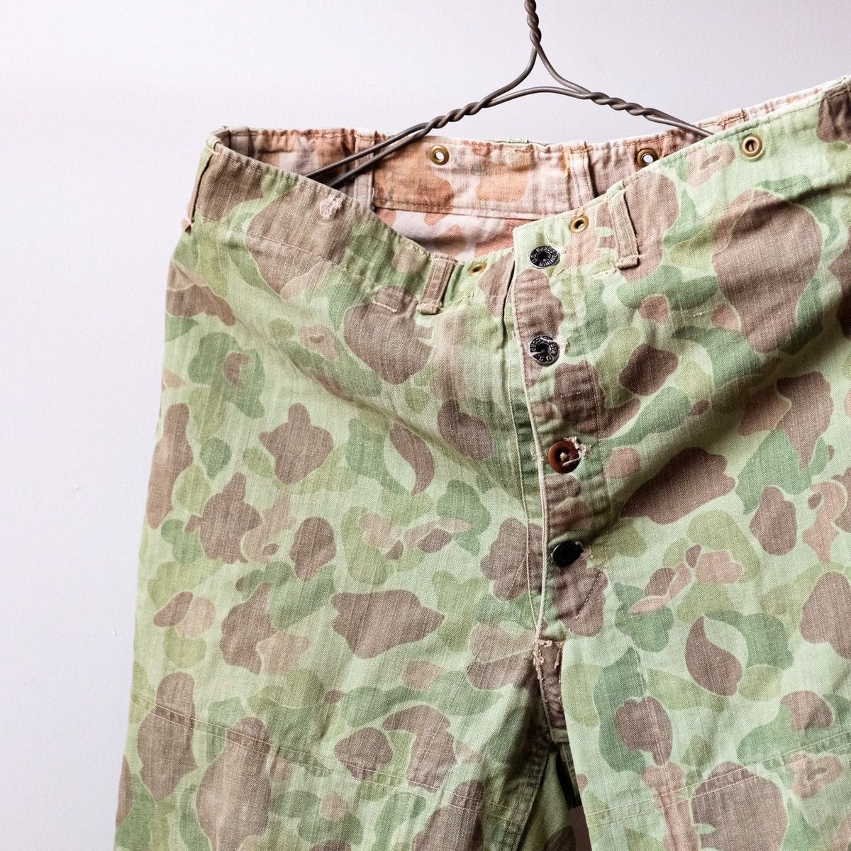 Usmc × Vintage Vintage WWII 40s USMC p44 Frog Skin Duck